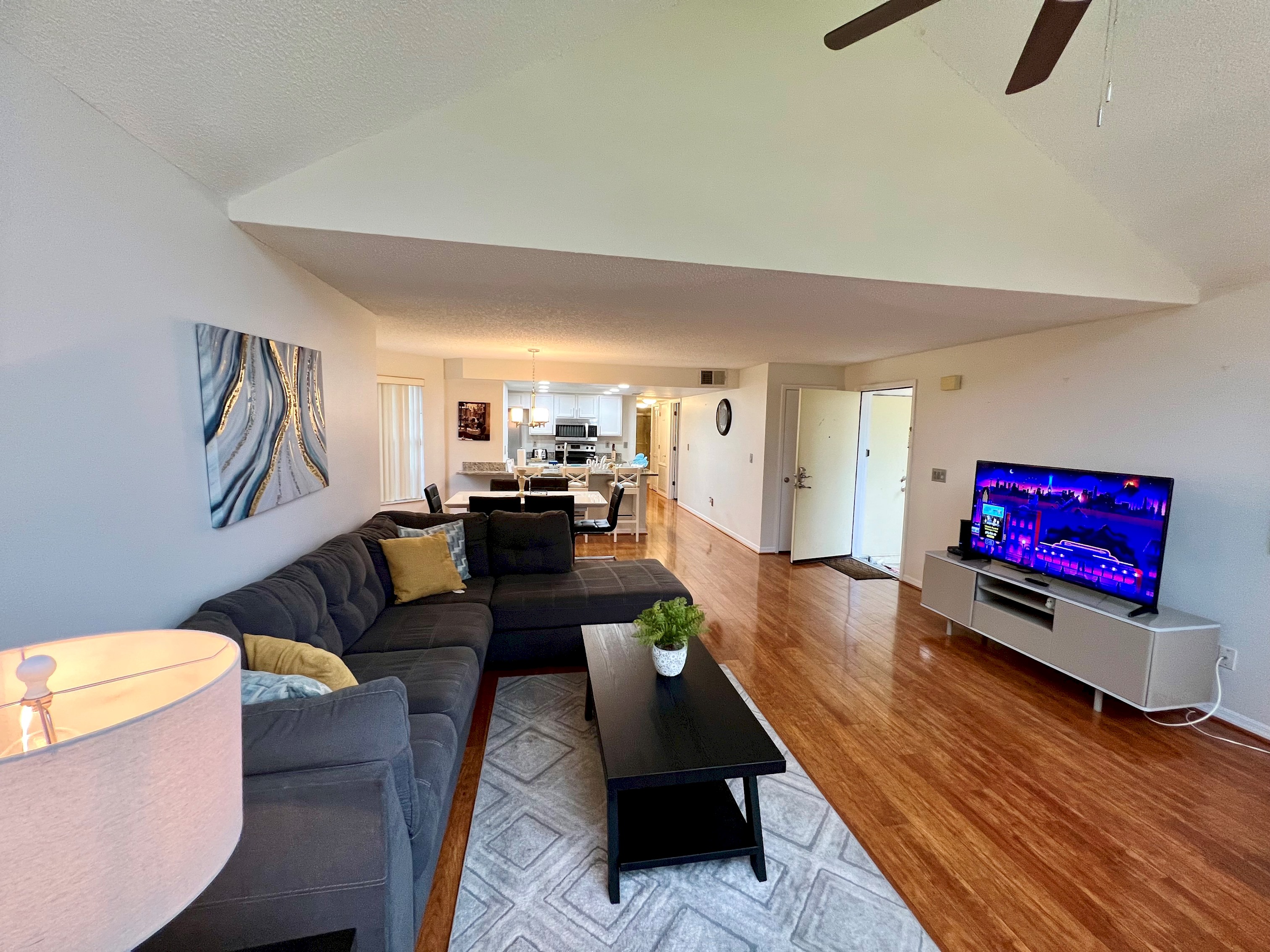 Grand Family Deluxe 3BD Condo near Disney #22