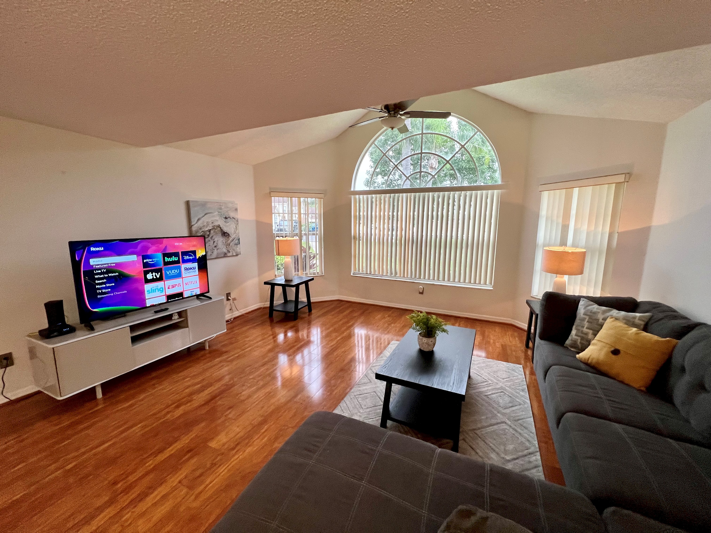 Grand Family Deluxe 3BD Condo near Disney #22