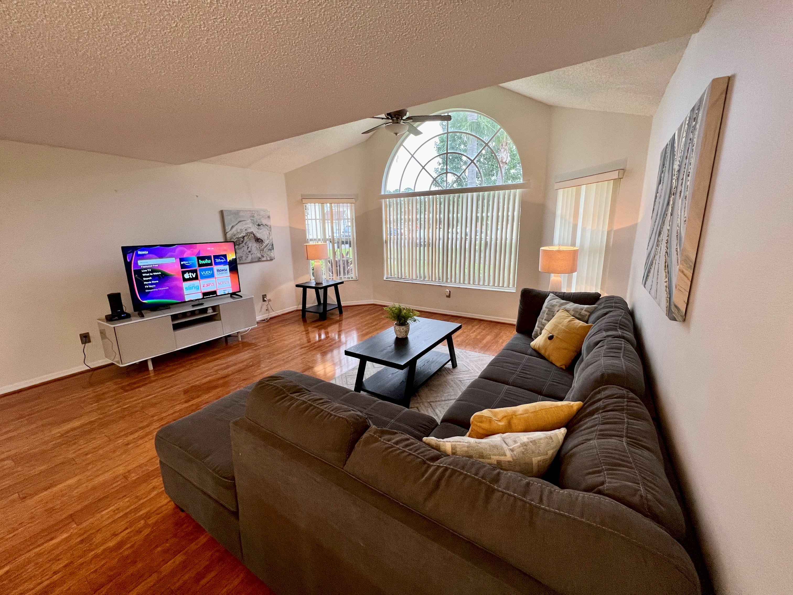 Grand Family Deluxe 3BD Condo near Disney #22