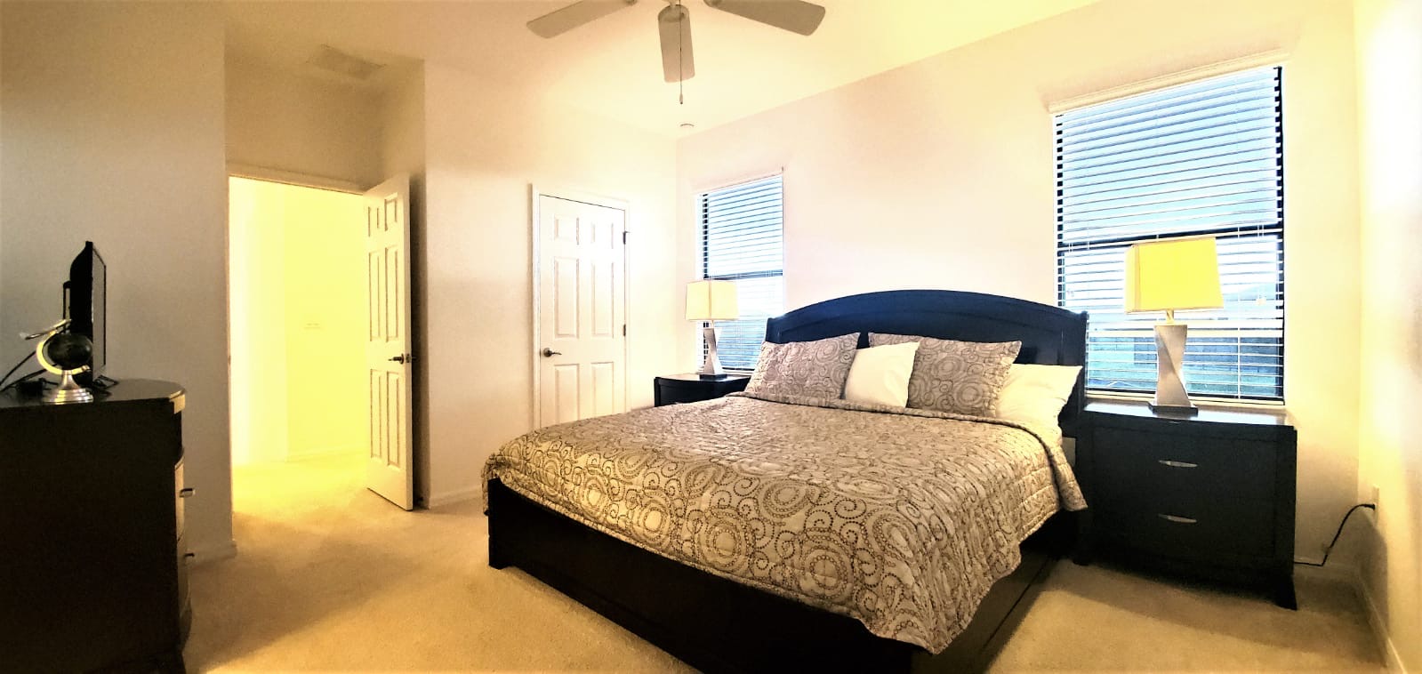 Grand EXEC 4BR Pool Home near Disney Parks