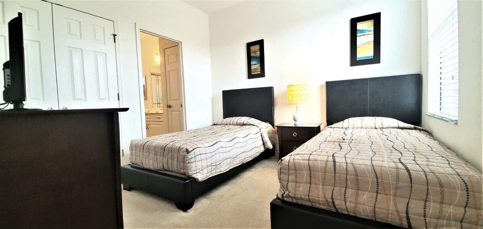 Grand EXEC 4BR Pool Home near Disney Parks