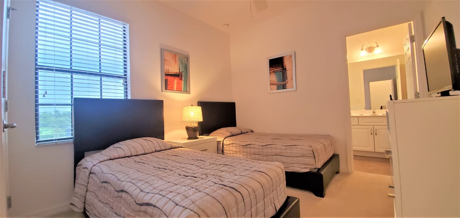 Grand EXEC 4BR Pool Home near Disney Parks