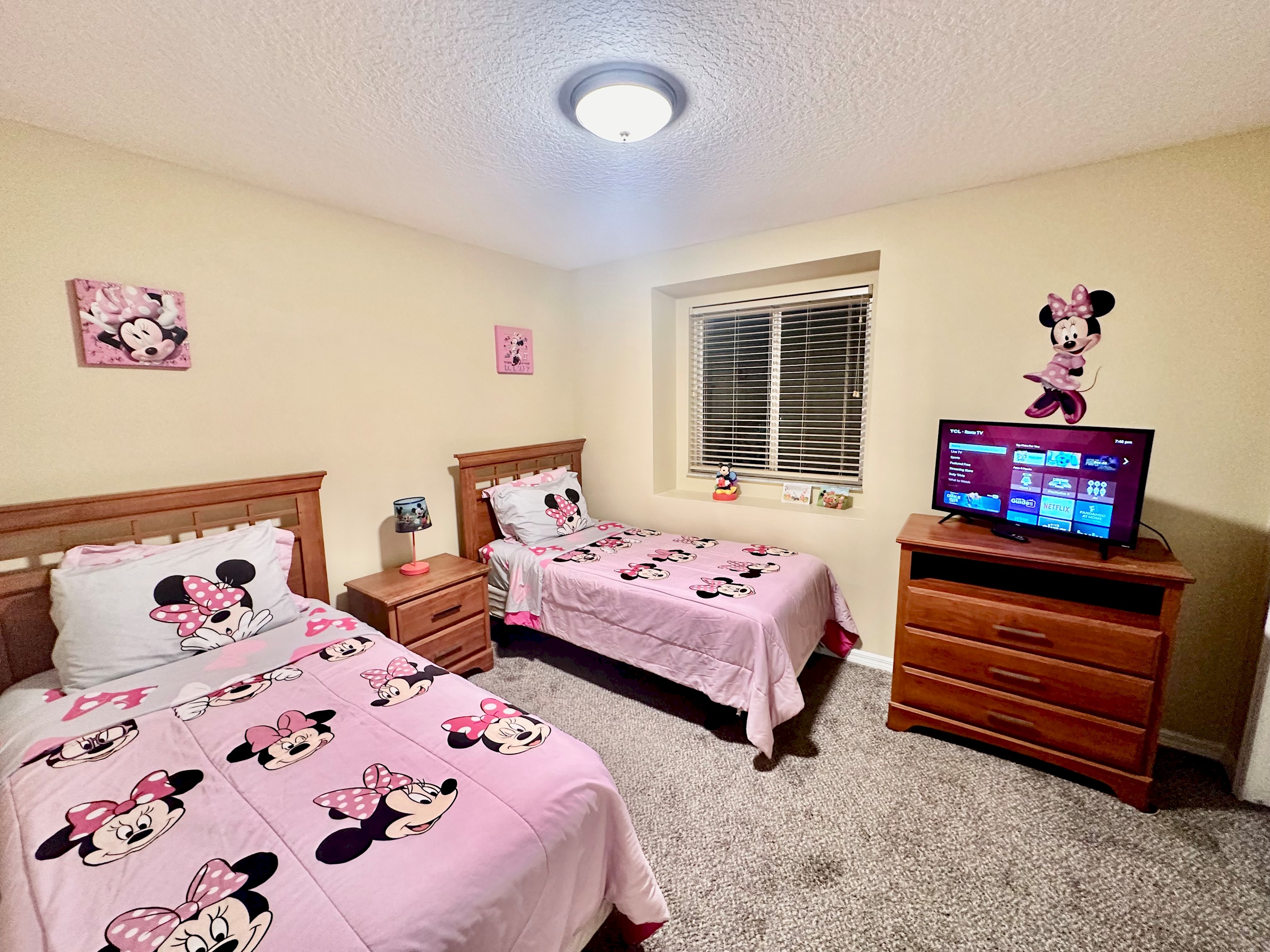 Grand Luxury 3BR Townhouse near Disney Parks