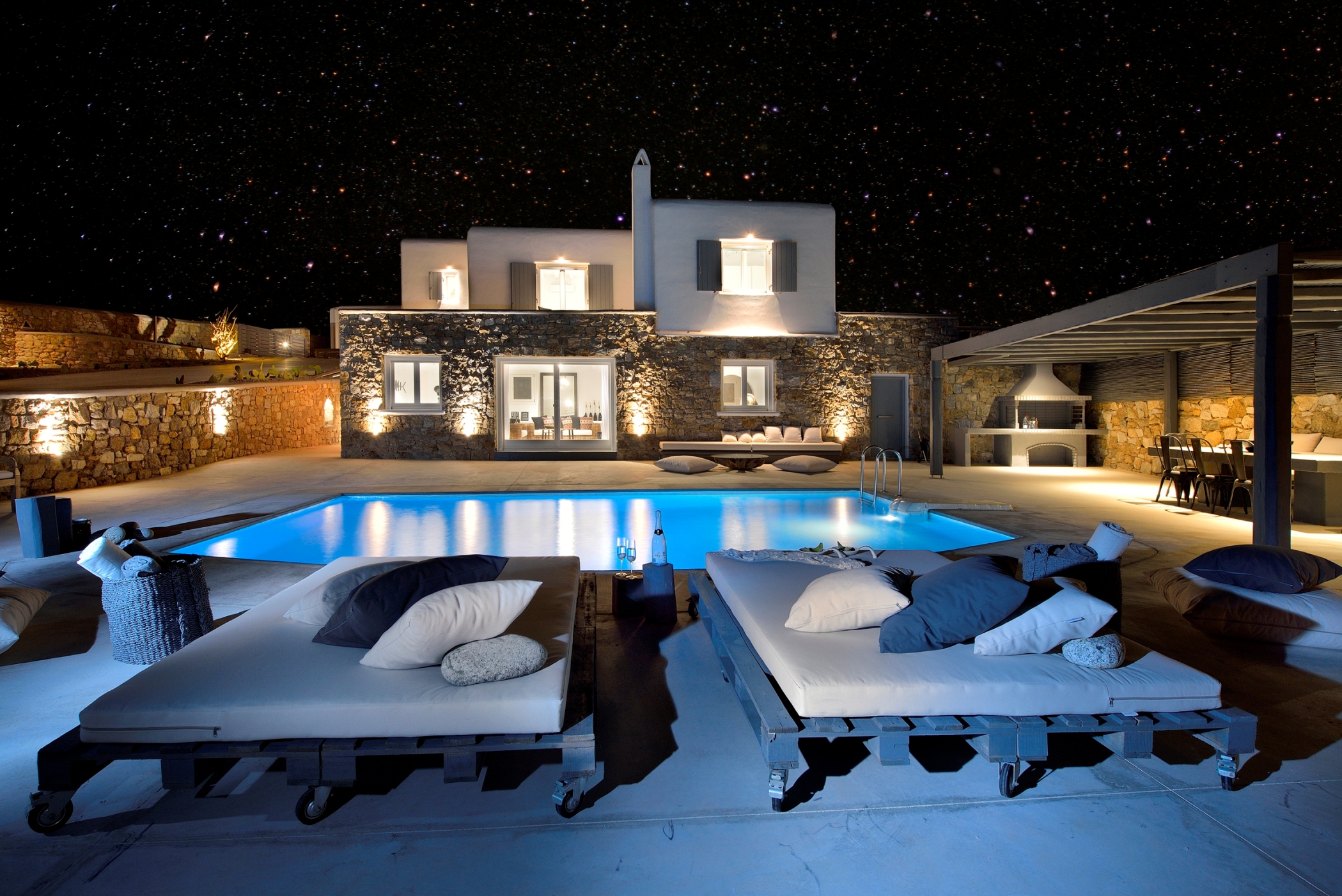 -, Greece