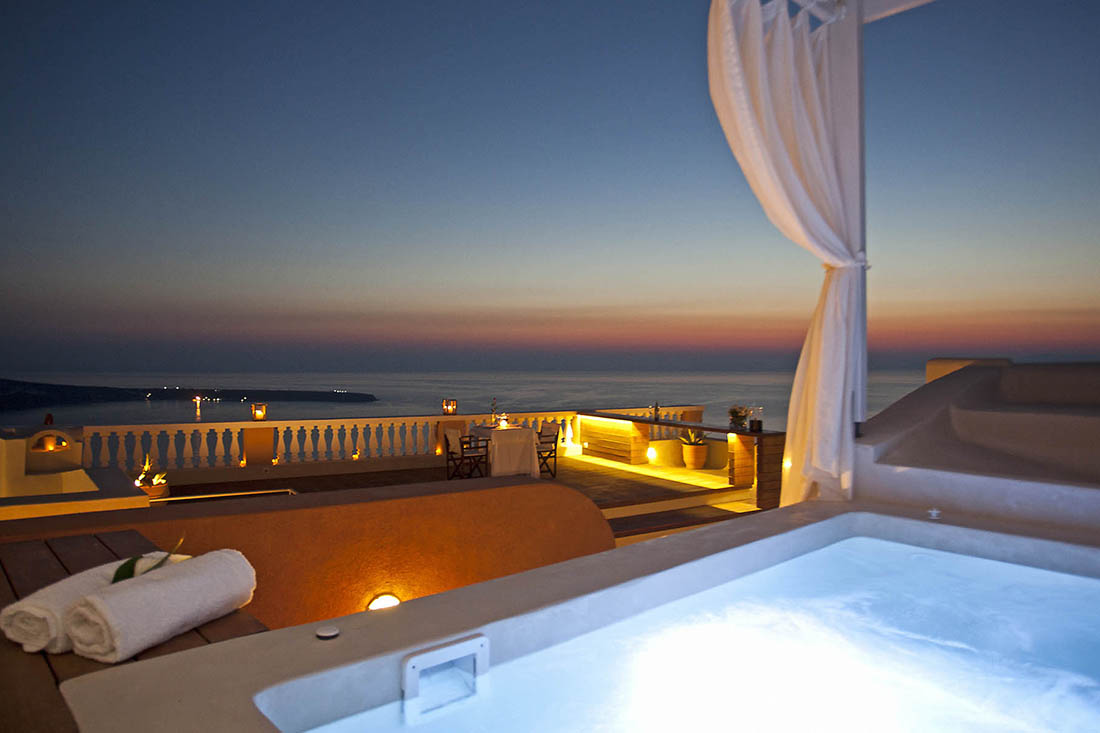 -Oia, Greece