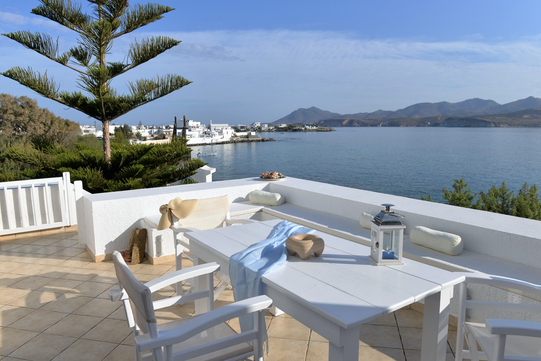 -Pollonia, Greece