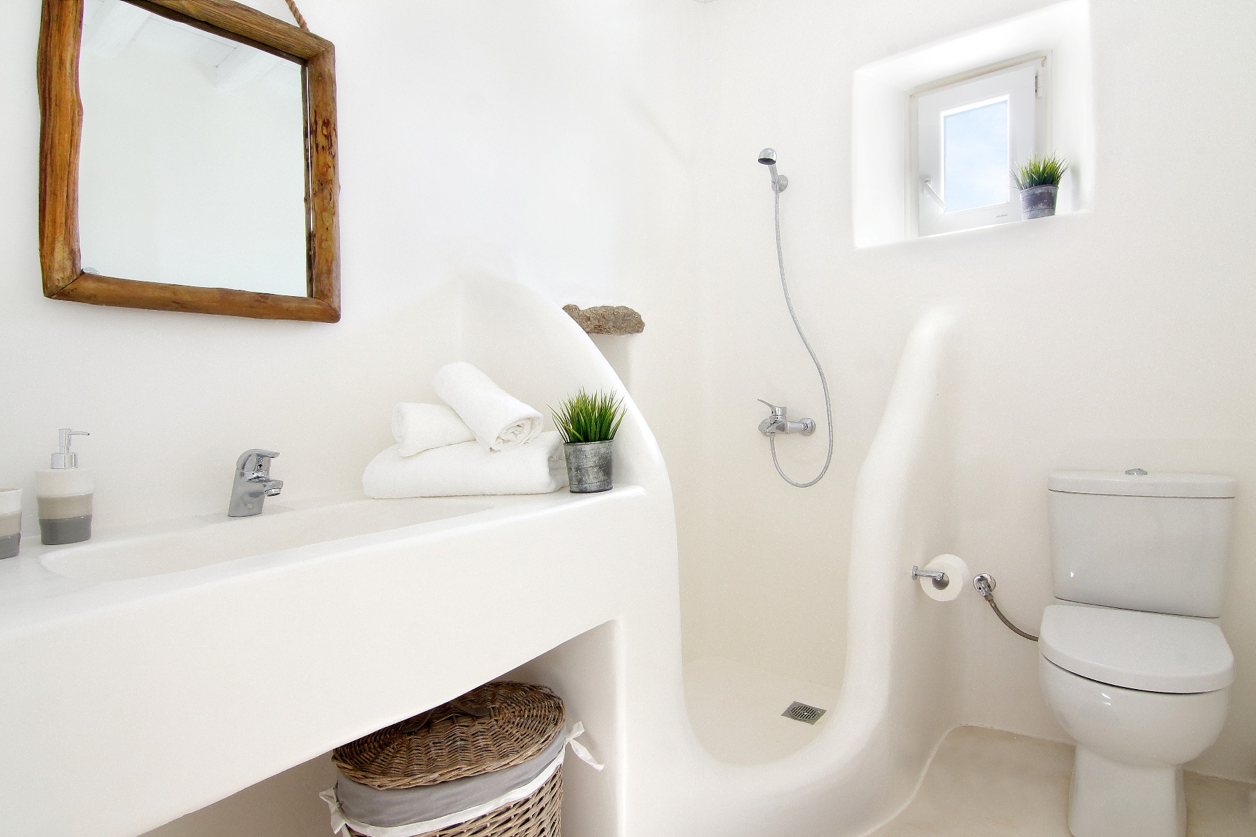 -Faros Armenistis, Greece