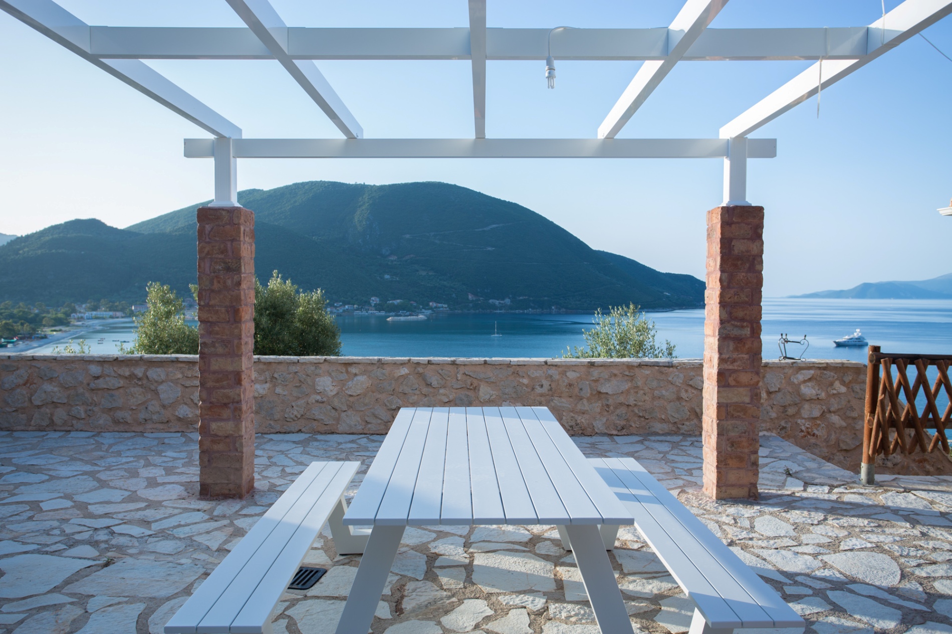 -Ponti Agiou Petrou, Greece
