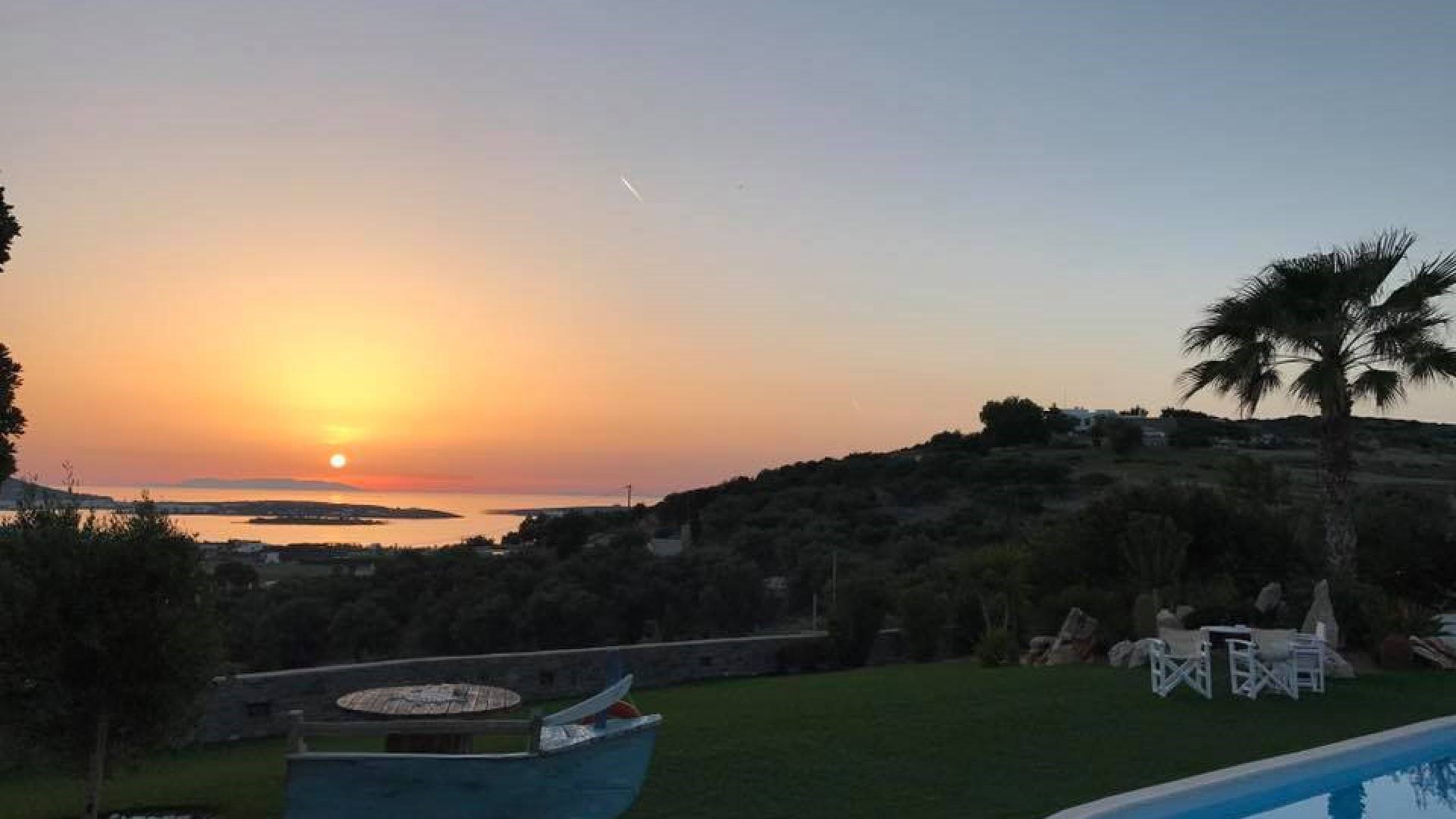 5BR Grande Villa Laura Pool & Basket & Tennis court