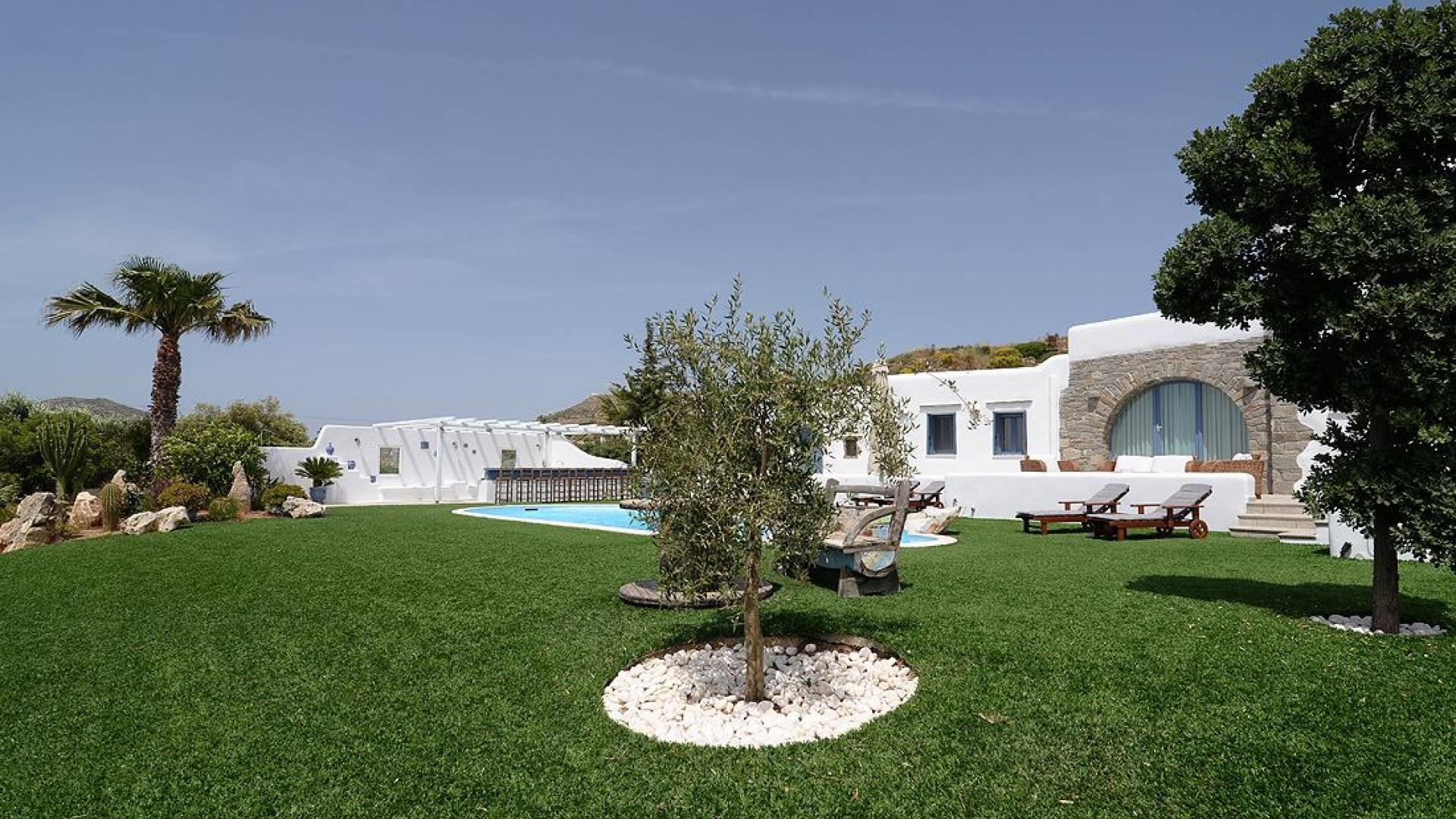 5BR Grande Villa Laura Pool & Basket & Tennis court