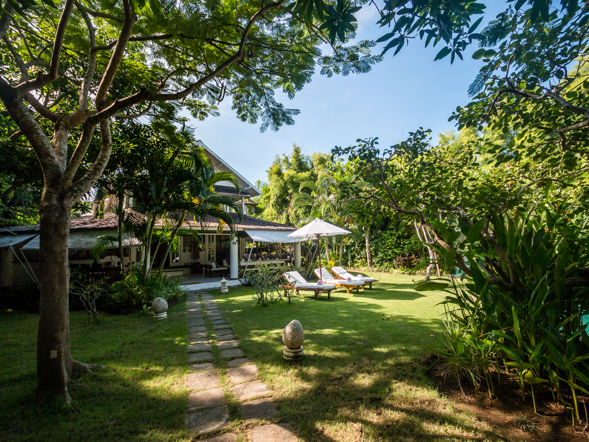 Holiday homes: Villas,Cottages, Rooms