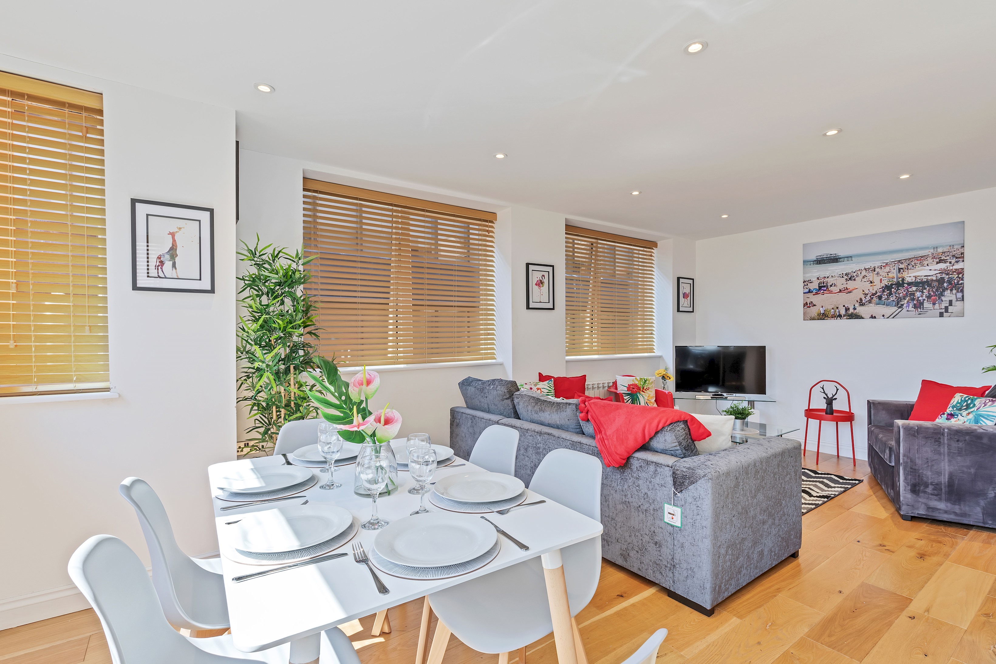 View Urban Heights | By My Getaways in 5 Holcombe House, 31-32 High Street, Brighton BN2 1RP Urban Heights | By My Getaways in 5 Holcombe House, 31-32 High Street, Brighton BN2 1RP - Property image 4 - VivreStays
