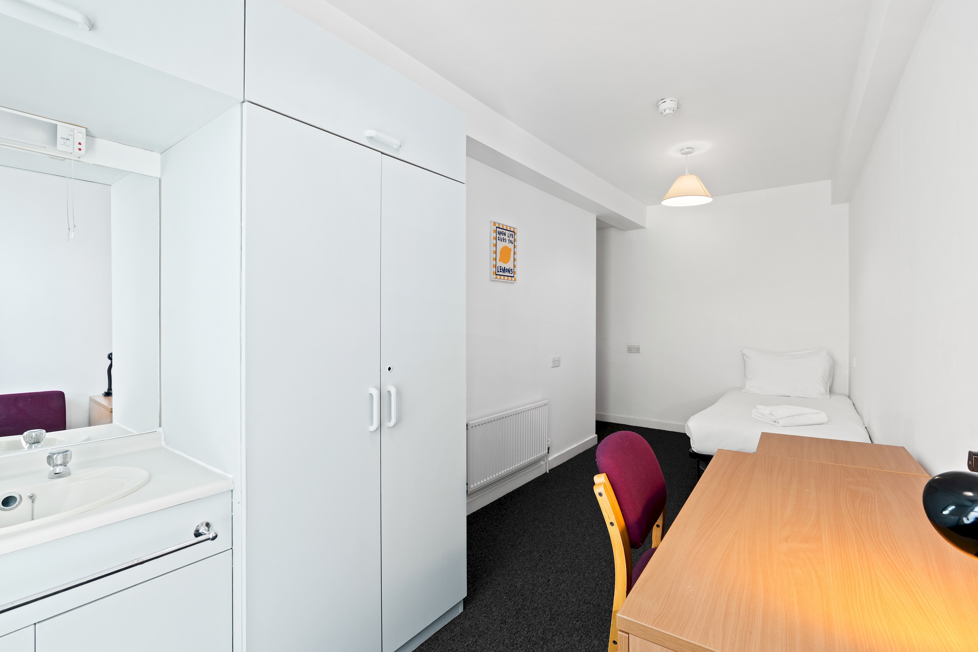 Kings Residence 2 | By My Getaways in 51-53 Kings Road, Brighton BN1 1NA - Property image 11 - VivreStays