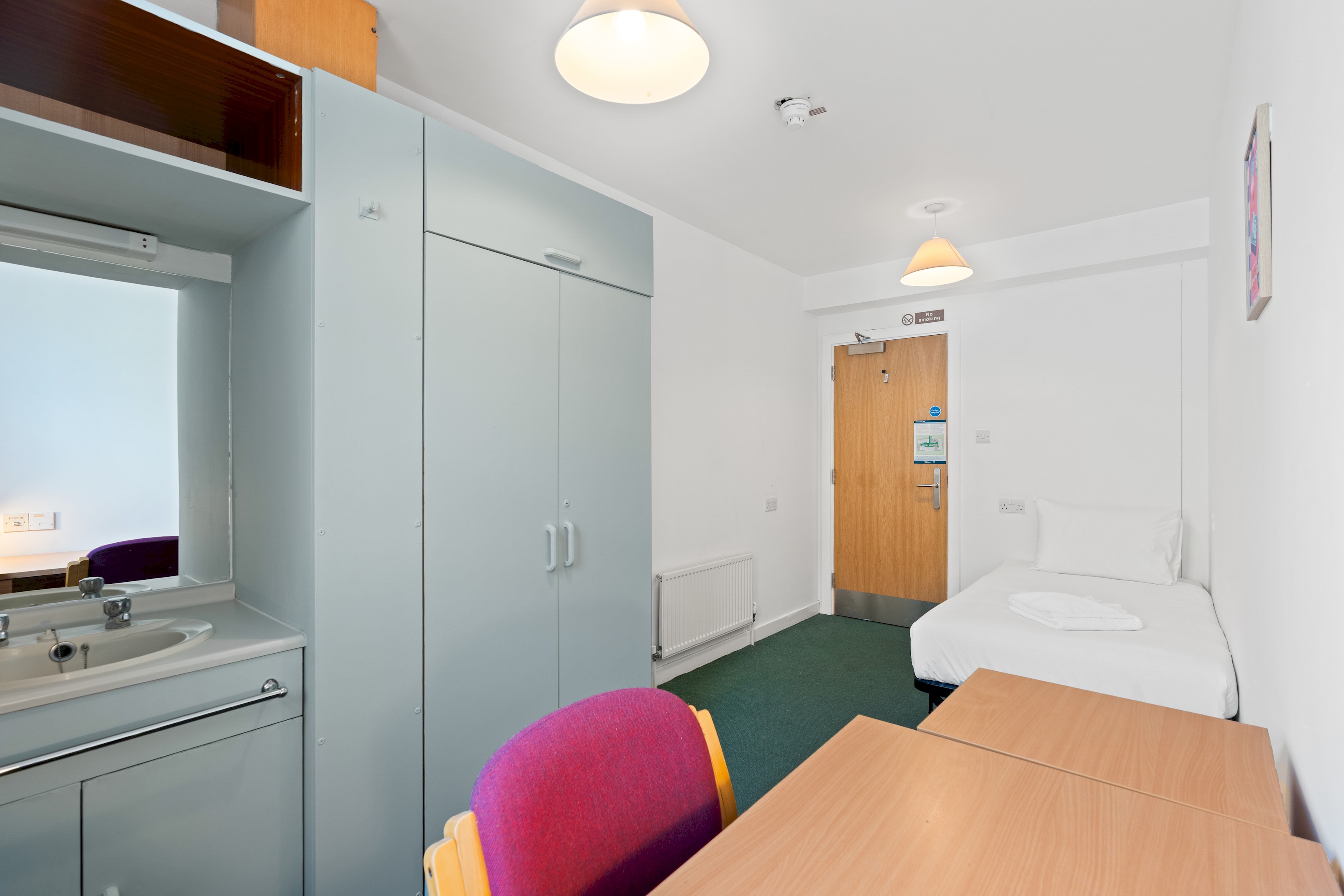 Kings Residence 4 | By My Getaways in 51-53 Kings Road, Brighton BN1 1NA - Property image 12 - VivreStays