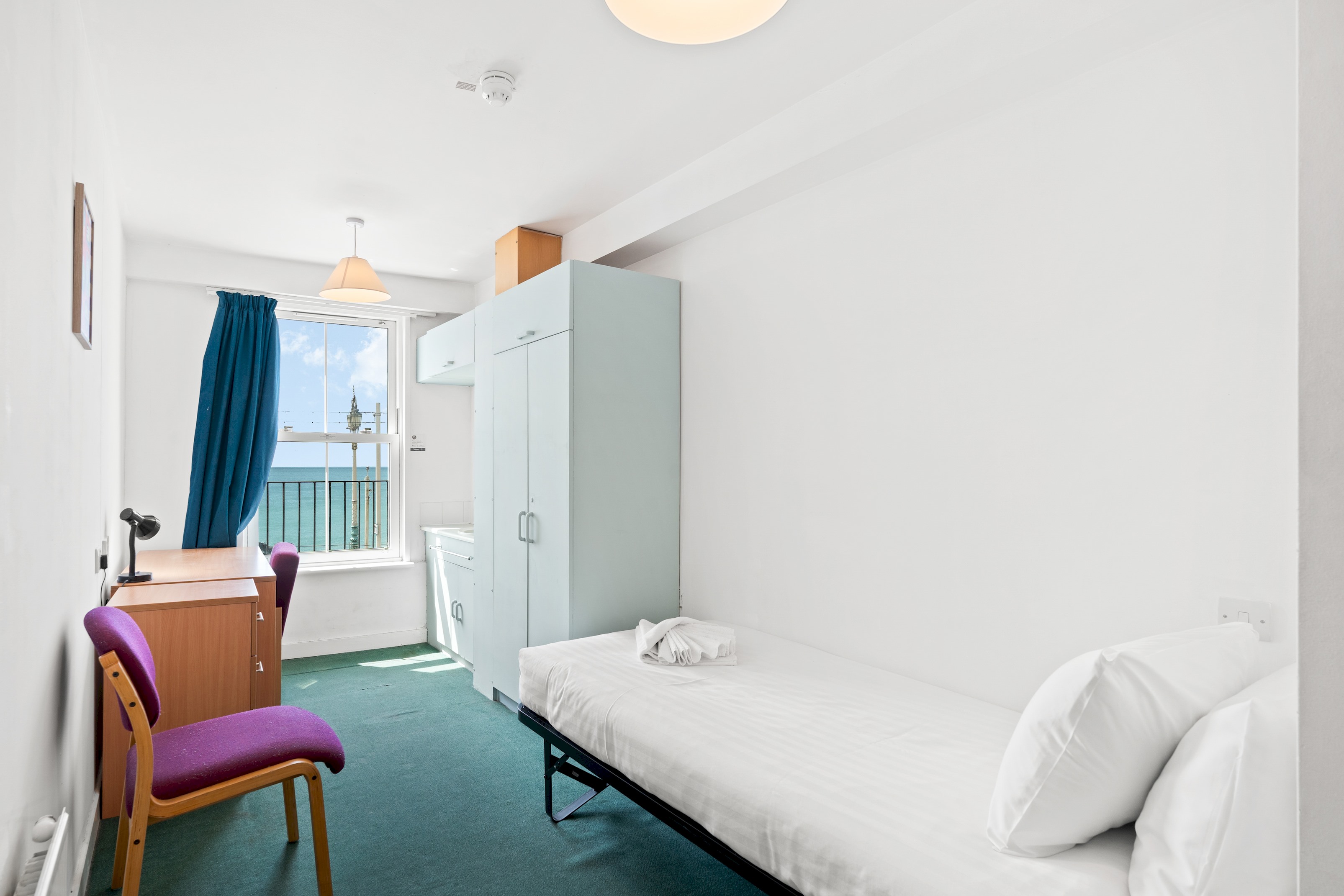 Kings Residence 4 | By My Getaways in 51-53 Kings Road, Brighton BN1 1NA - Property image 18 - VivreStays