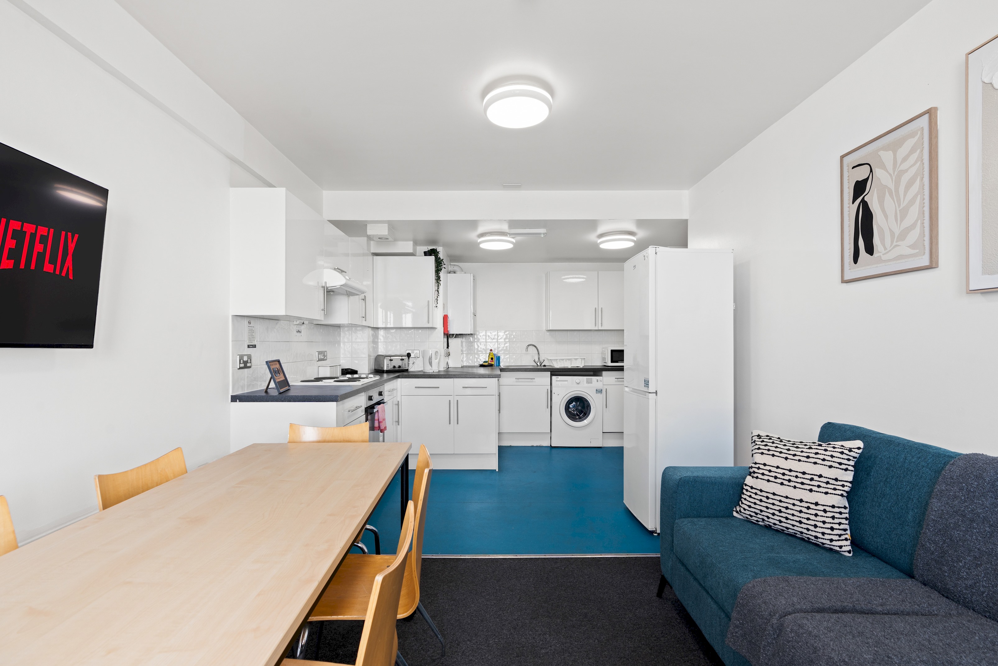 Kings Residence 4 | By My Getaways in 51-53 Kings Road, Brighton BN1 1NA - Property image 23 - VivreStays