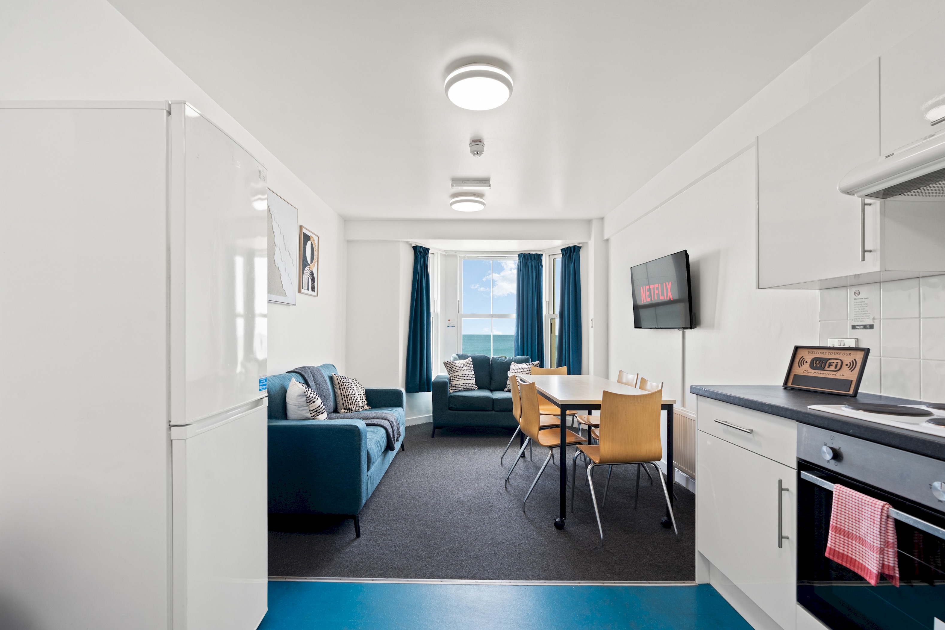 Kings Residence 4 | By My Getaways in 51-53 Kings Road, Brighton BN1 1NA - Property image 3 - VivreStays