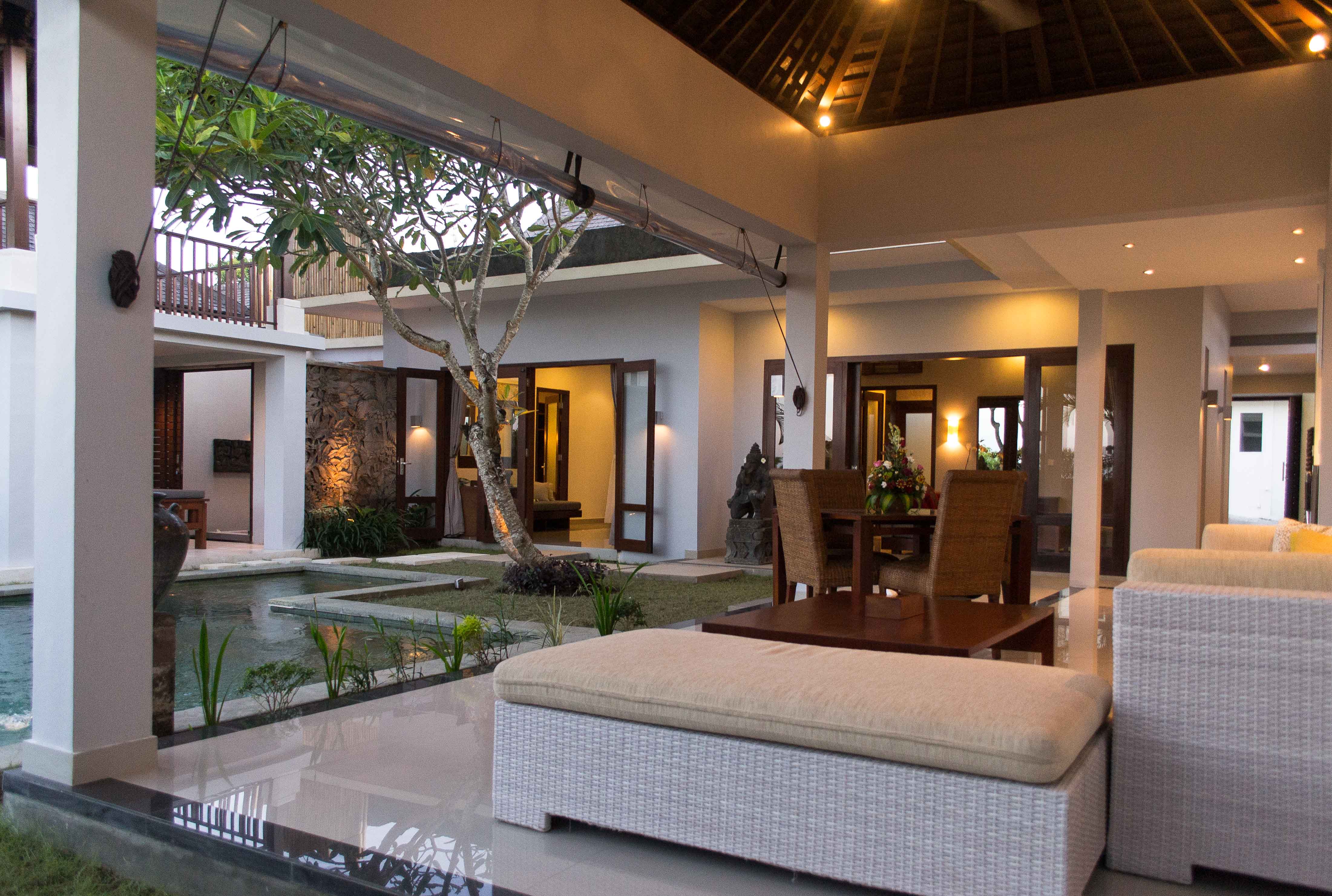 -, Indonesia
