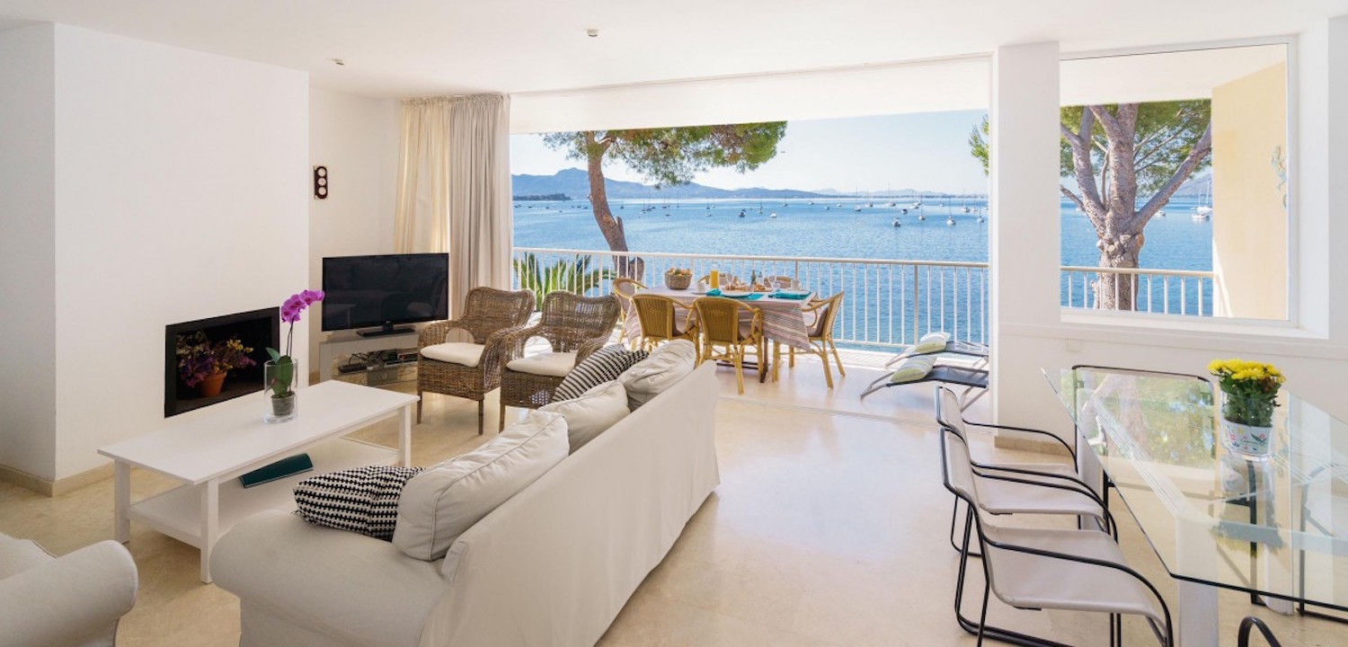 Xisco 2B Pine Walk Seafront Apartment Ferienwohnung  Mallorca