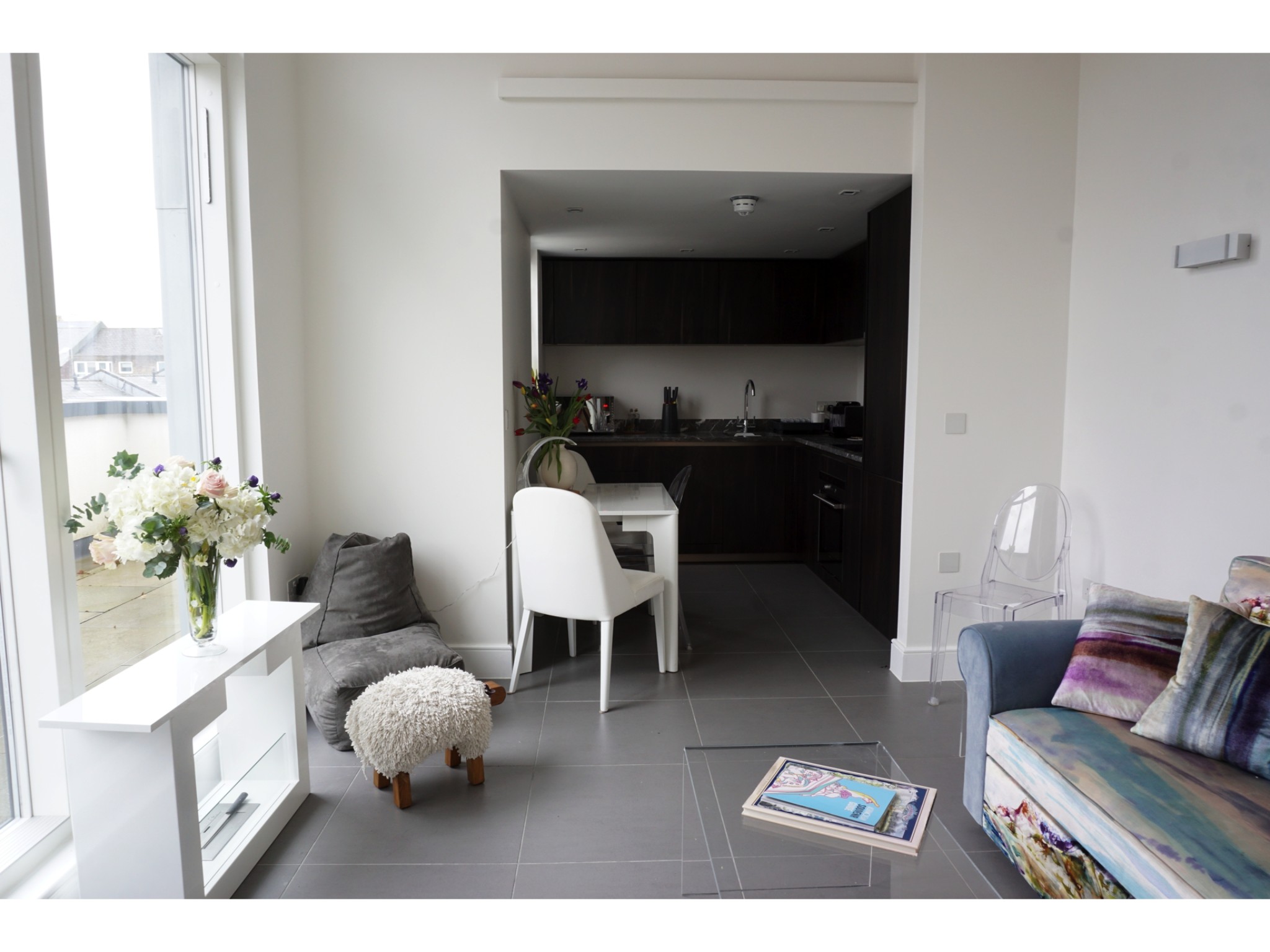 Modern, Spacious 2BR Flat in Oxford - Pass the Keys in Grantham House, Cranham Street OX2 6BY - Property image 4 - VivreStays