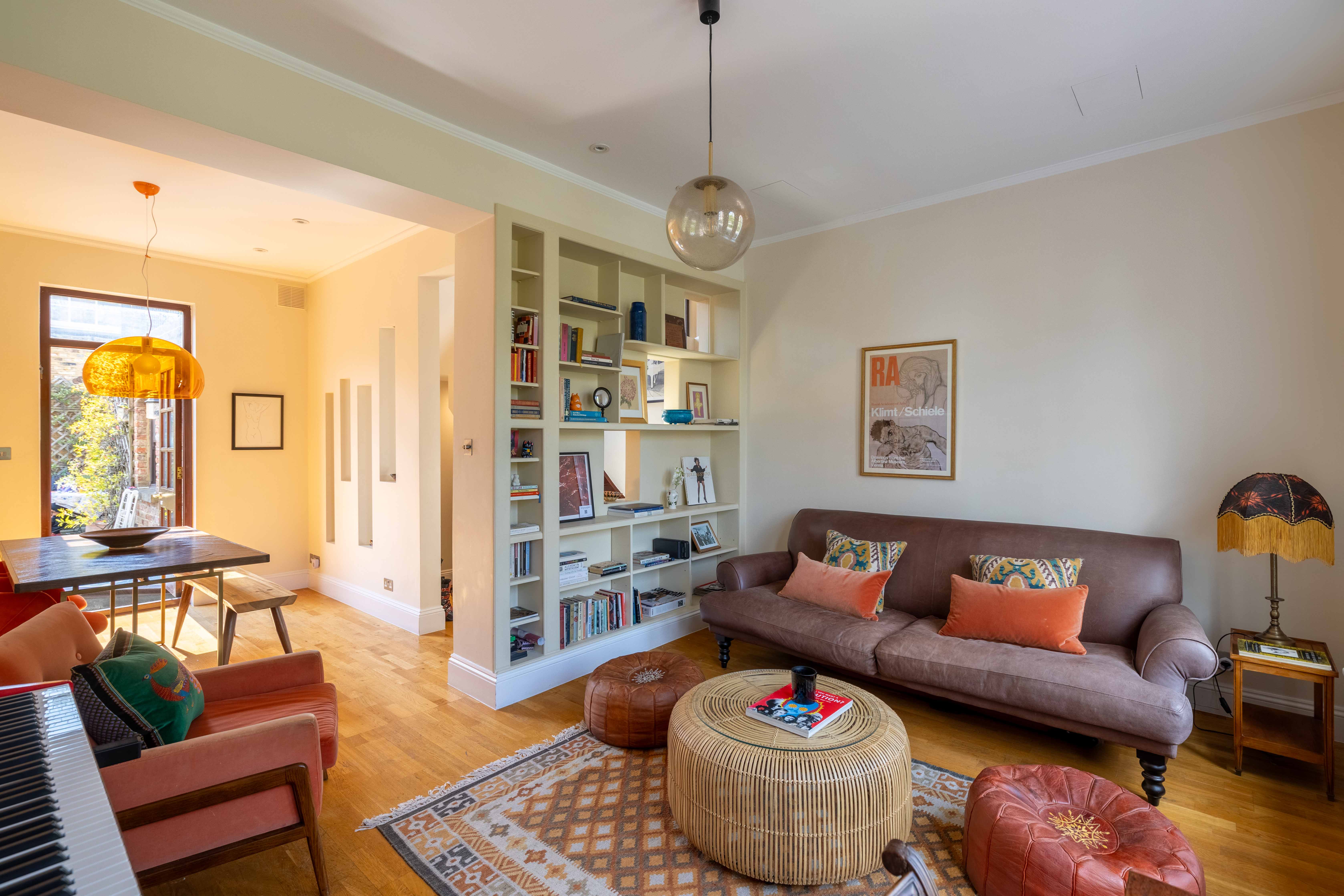 View Charming Portobello Road Apartment - Pass the Keys in 125 Portobello Rd W11 2DY Charming Portobello Road Apartment - Pass the Keys in 125 Portobello Rd W11 2DY - Property image 31 - VivreStays