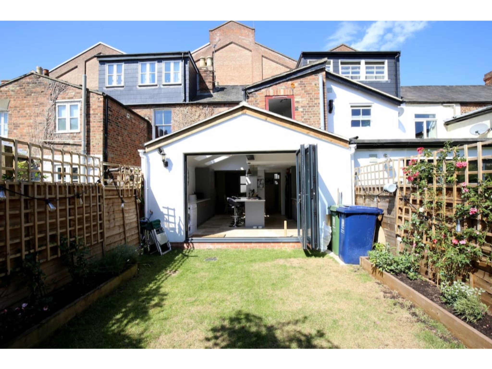 Modern, Chic 2BR Townhouse in Central Oxford - Pass the Keys in 5 Arthur St OX2 0AS - Property image 17 - VivreStays