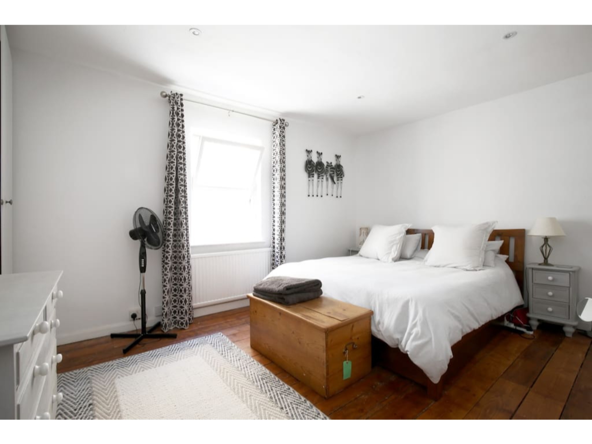 Modern, Chic 2BR Townhouse in Central Oxford - Pass the Keys in 5 Arthur St OX2 0AS - Property image 8 - VivreStays