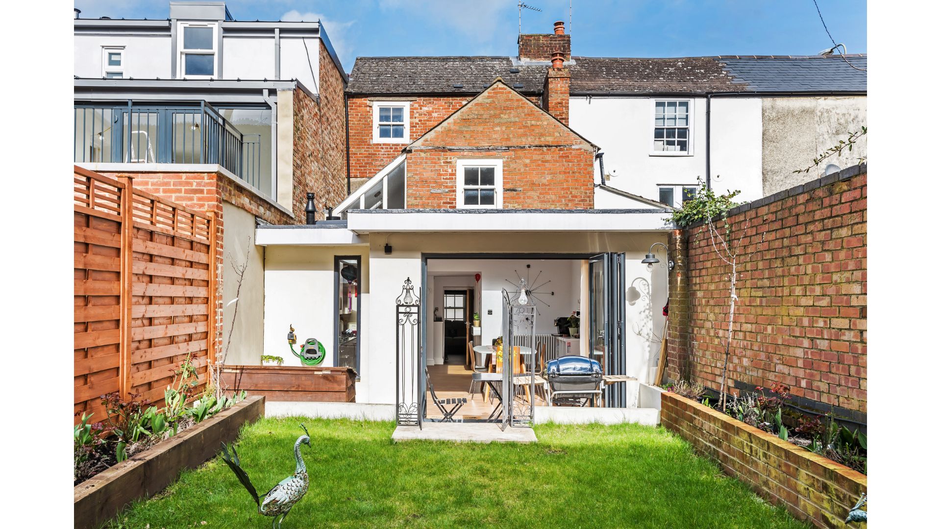 Modern, Chic 3BR Townhouse in Central Oxford - Pass the Keys in 92 St Clement's Street OX4 1AR - Property image 22 - VivreStays