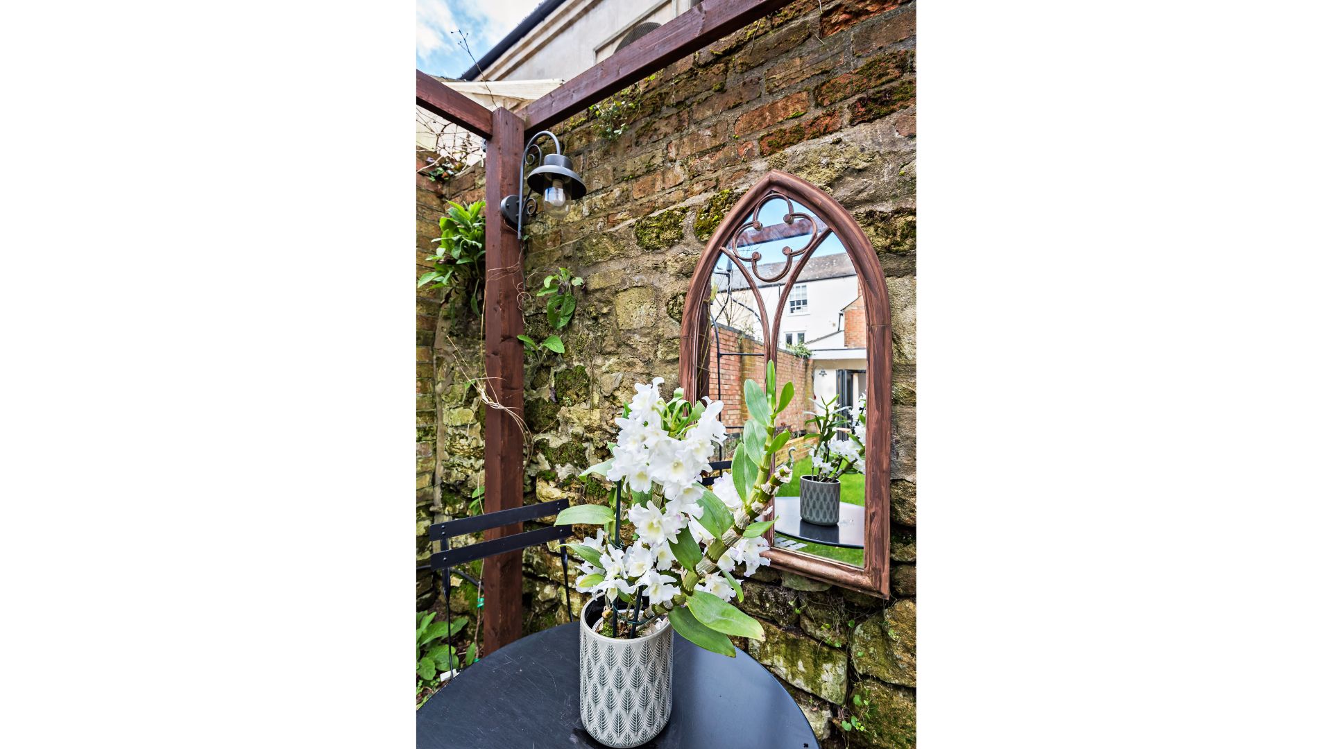 Modern, Chic 3BR Townhouse in Central Oxford - Pass the Keys in 92 St Clement's Street OX4 1AR - Property image 25 - VivreStays