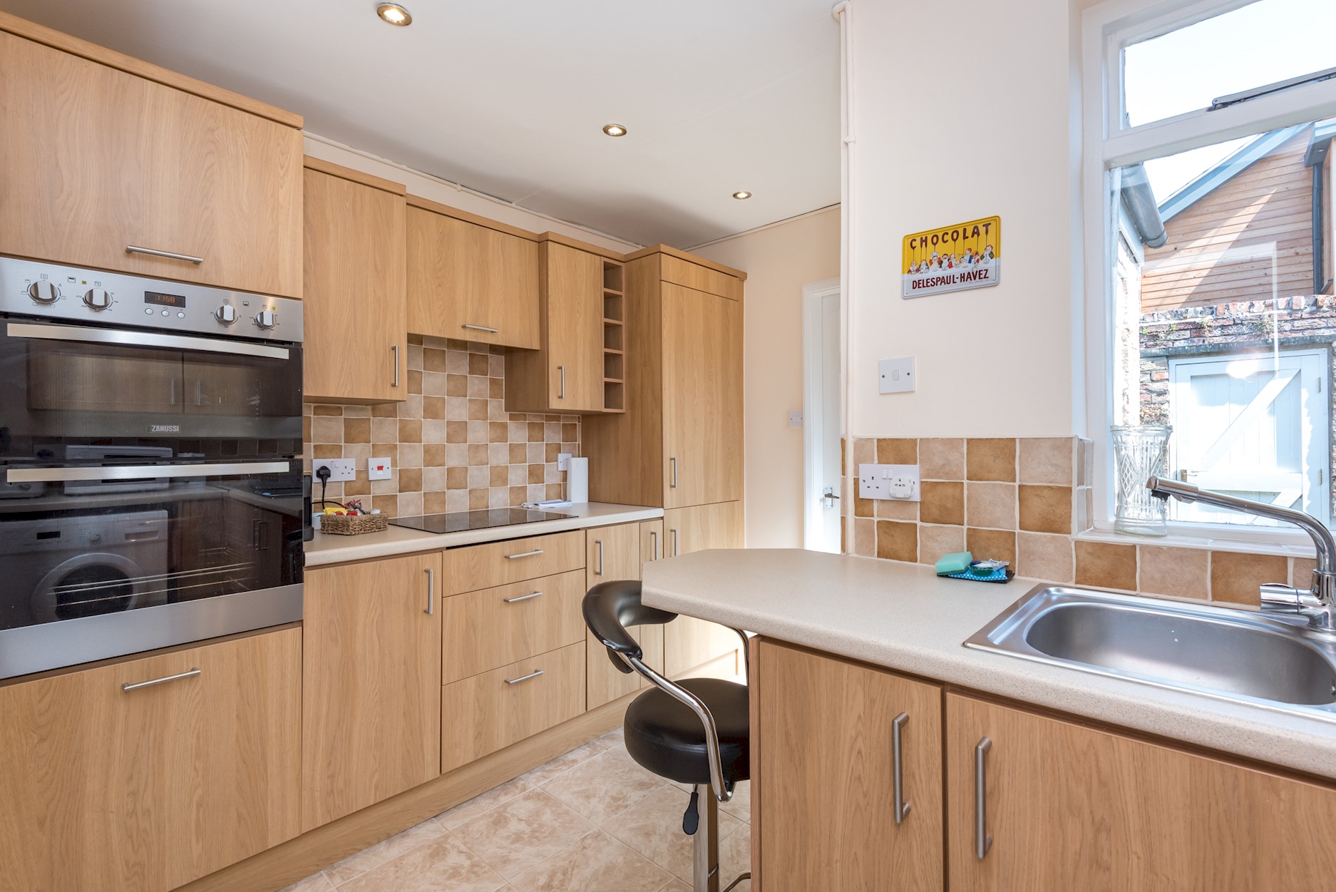 Lockwood St · Cosy, Central Victorian House in York with Parking - Pass the Keys in 10 Lockwood Street YO31 7QY - Property image 12 - VivreStays