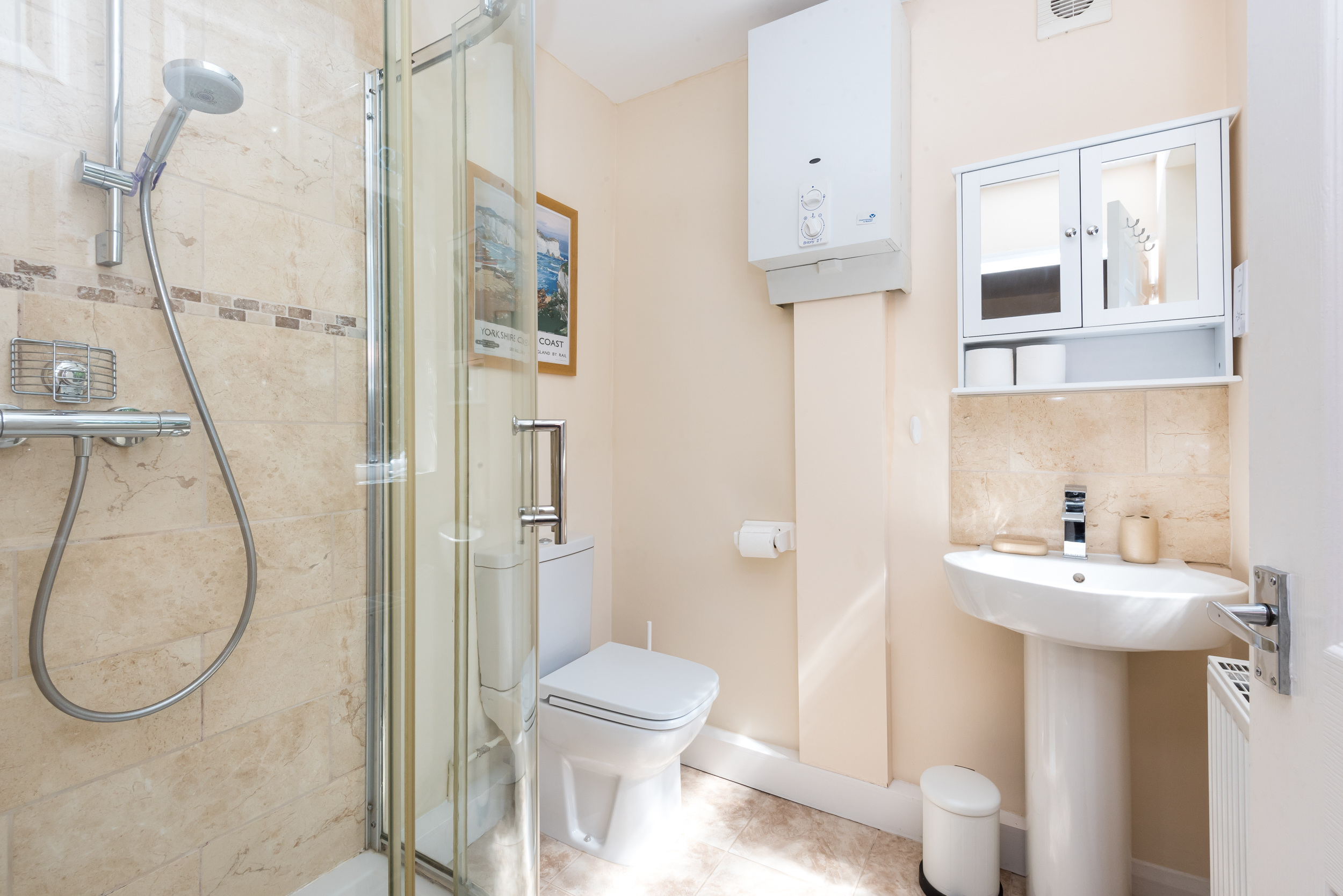 Lockwood St · Cosy, Central Victorian House in York with Parking - Pass the Keys in 10 Lockwood Street YO31 7QY - Property image 21 - VivreStays