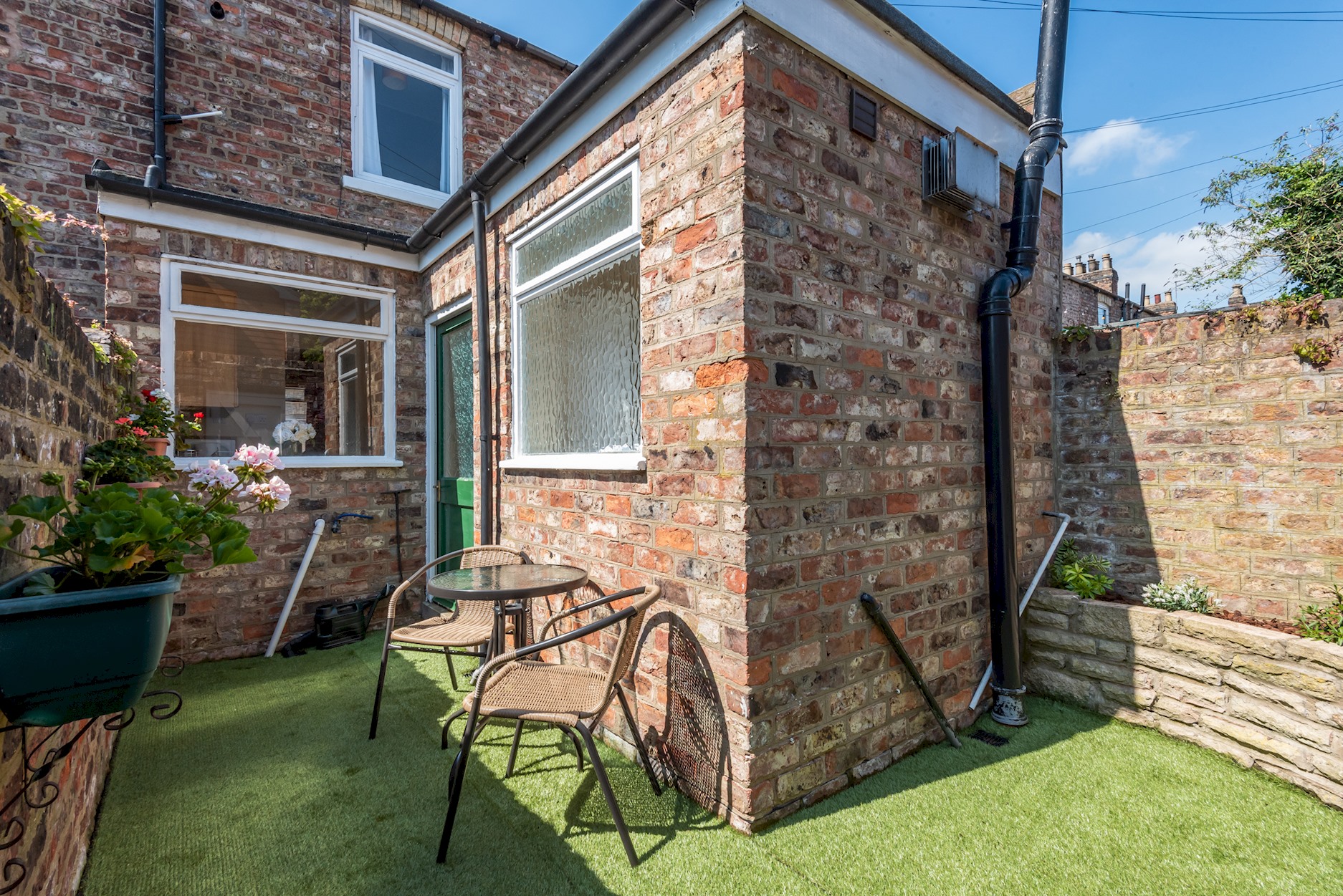 Lockwood St · Cosy, Central Victorian House in York with Parking - Pass the Keys in 10 Lockwood Street YO31 7QY - Property image 5 - VivreStays