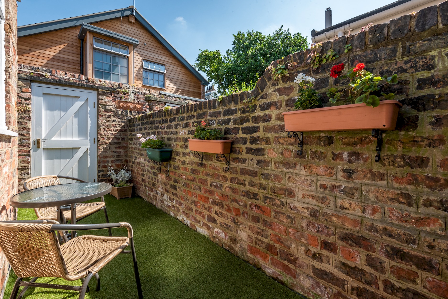 Lockwood St · Cosy, Central Victorian House in York with Parking - Pass the Keys in 10 Lockwood Street YO31 7QY - Property image 22 - VivreStays