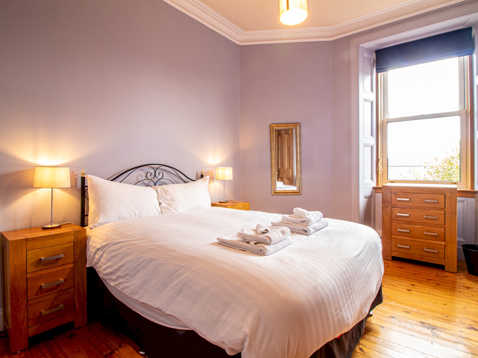 Beautiful and Bright Georgian Style Morningside Apartment - Pass the Keys in 3F1, 149 Morningside Road EH10 4AX - Property image 2 - VivreStays