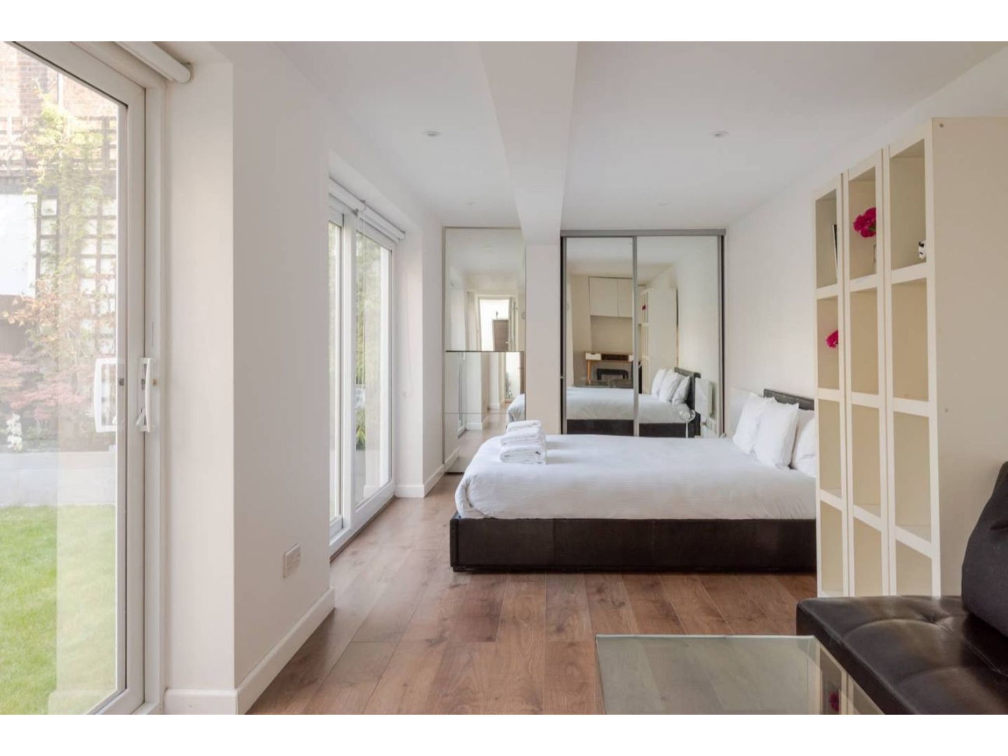 King's Cross Garden Flat - Pass the Keys in 6 Radius Apartments, Omega Place N1 9DR - Property image 13 - VivreStays