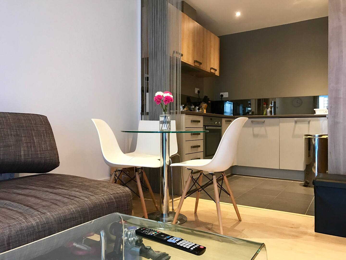 King's Cross Garden Flat - Pass the Keys in 6 Radius Apartments, Omega Place N1 9DR - Property image 12 - VivreStays