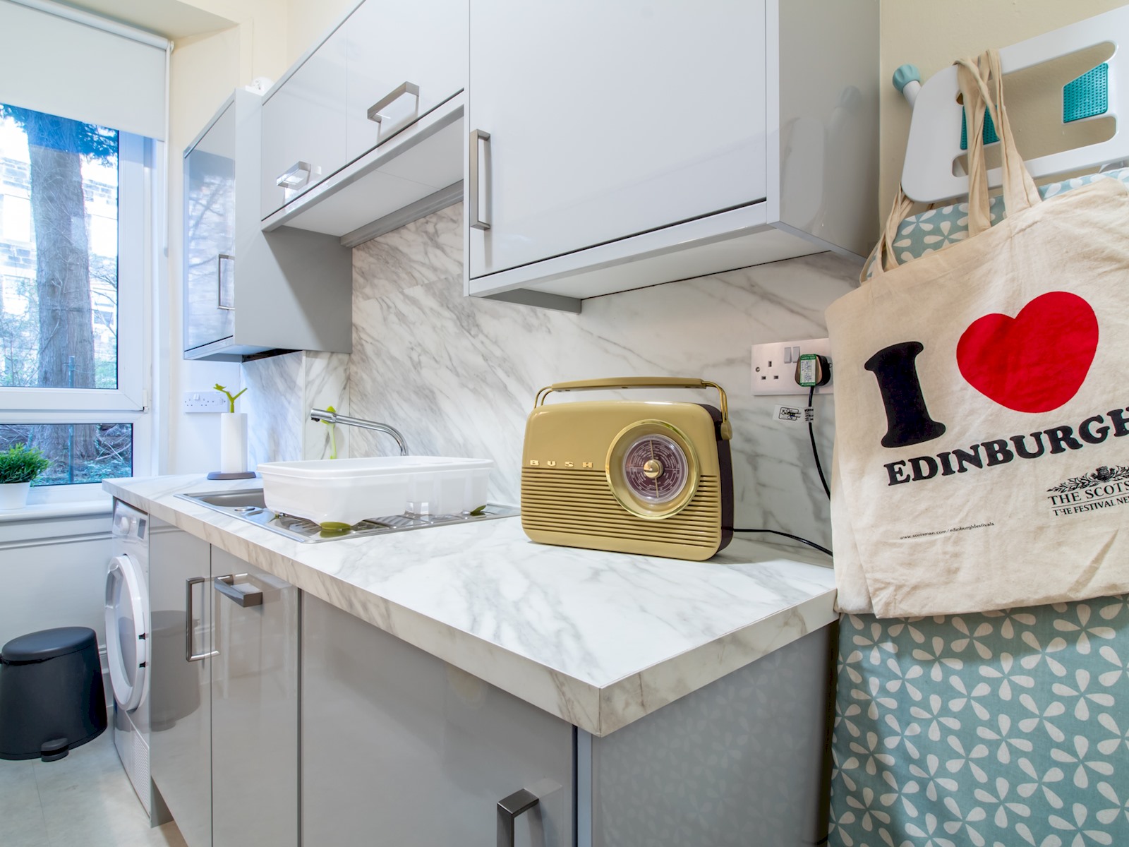 Stylish 1-Bed Flat- Edinburgh - Pass the Keys in Flat 4, 9 Orwell Terrace, Edinburgh EH11, UK, EH11 2DX EH11 2DX - Property image 4 - VivreStays