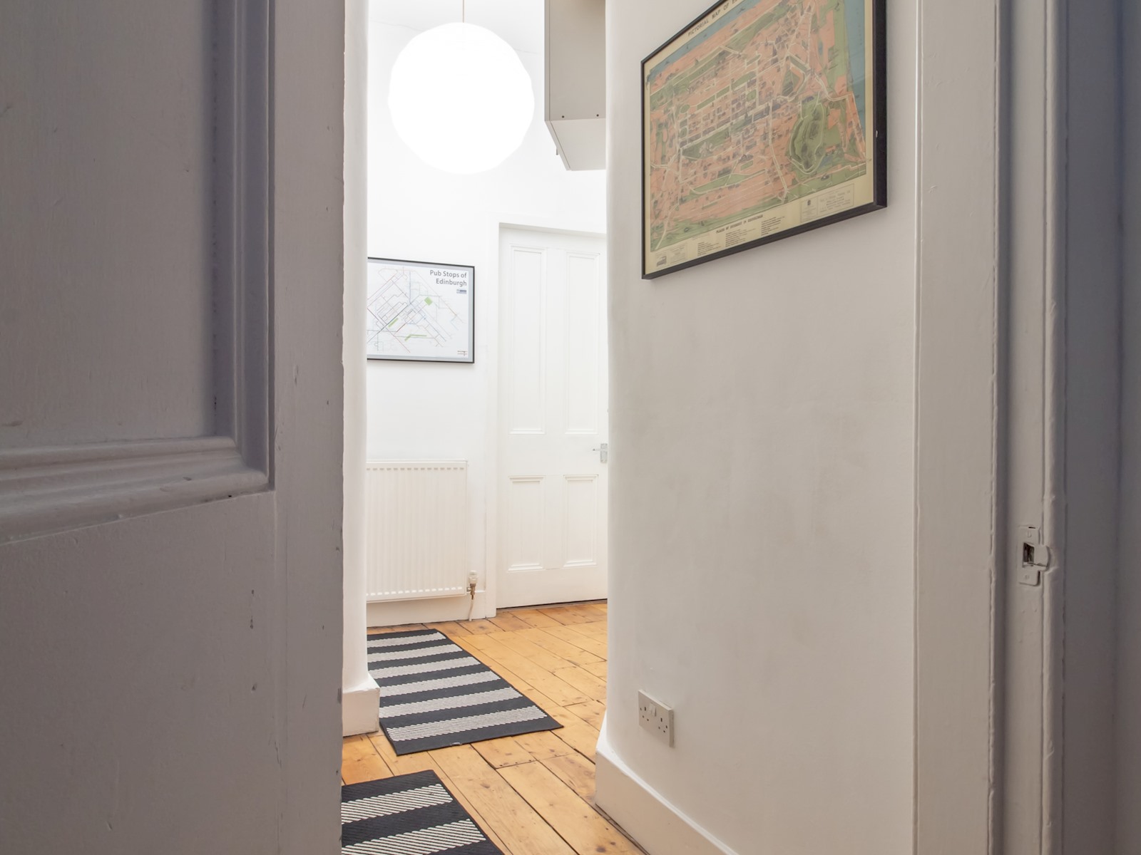Stylish 1-Bed Flat- Edinburgh - Pass the Keys in Flat 4, 9 Orwell Terrace, Edinburgh EH11, UK, EH11 2DX EH11 2DX - Property image 14 - VivreStays