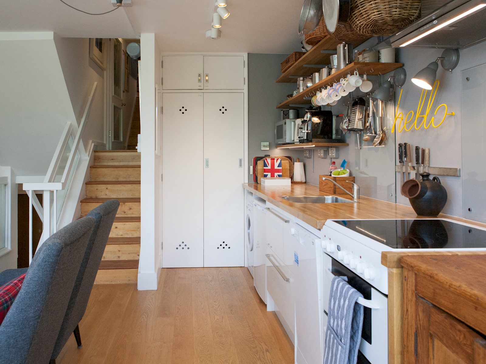 Stylish apartment in Shoreditch - Pass the Keys in 30 Braithwaite House, 5th floor, Bunhill Row EC1Y 8NE - Property image 10 - VivreStays