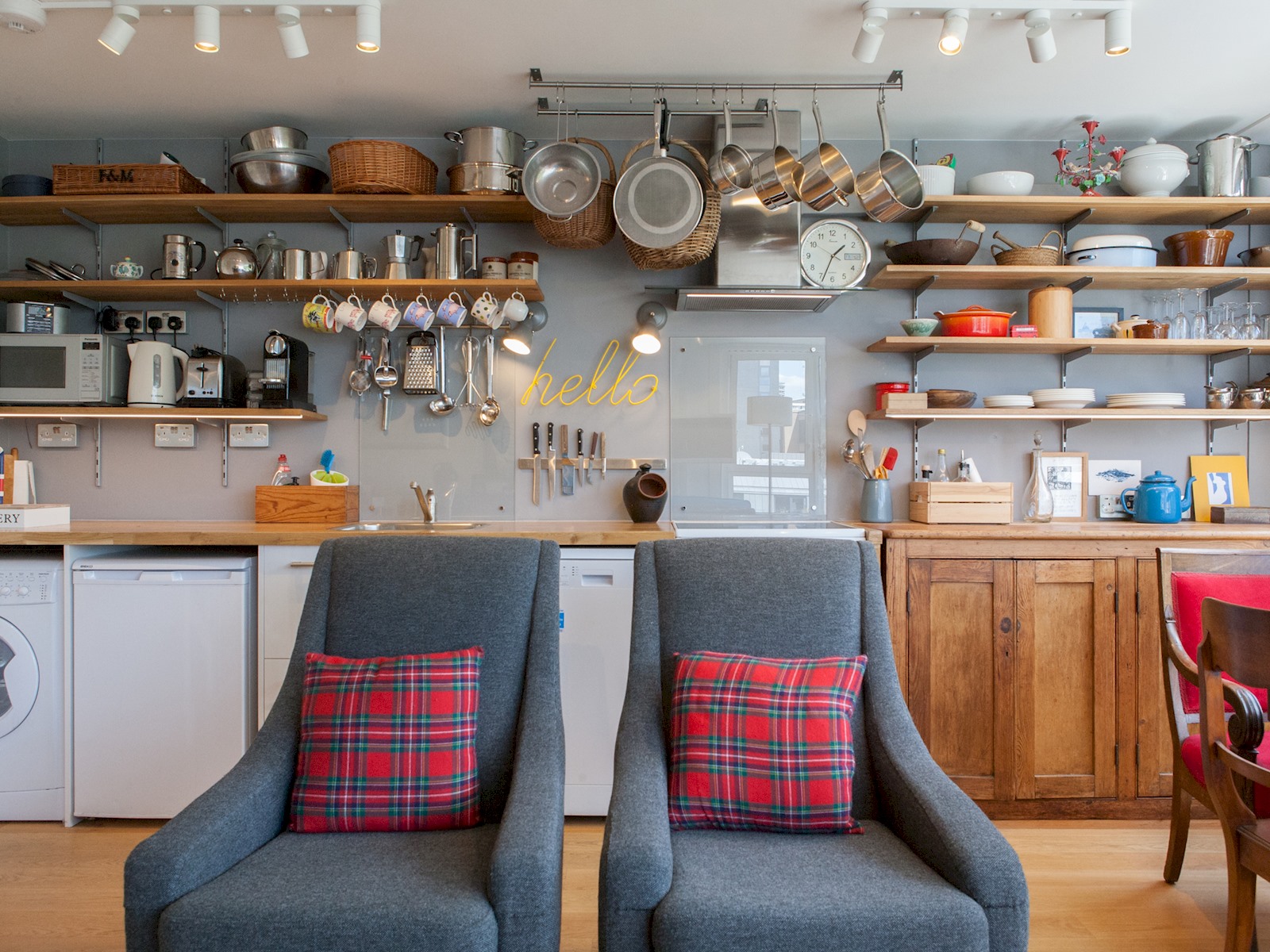 Stylish apartment in Shoreditch - Pass the Keys in 30 Braithwaite House, 5th floor, Bunhill Row EC1Y 8NE - Property image 4 - VivreStays