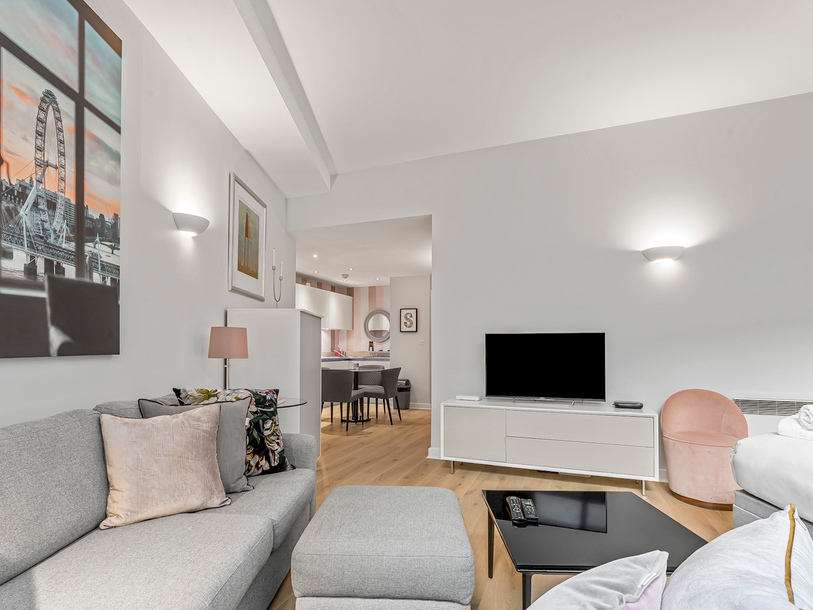 Studio flat in Shoreditch - Pass the Keys in 31 Boundary St E2 7JQ - Property image 7 - VivreStays