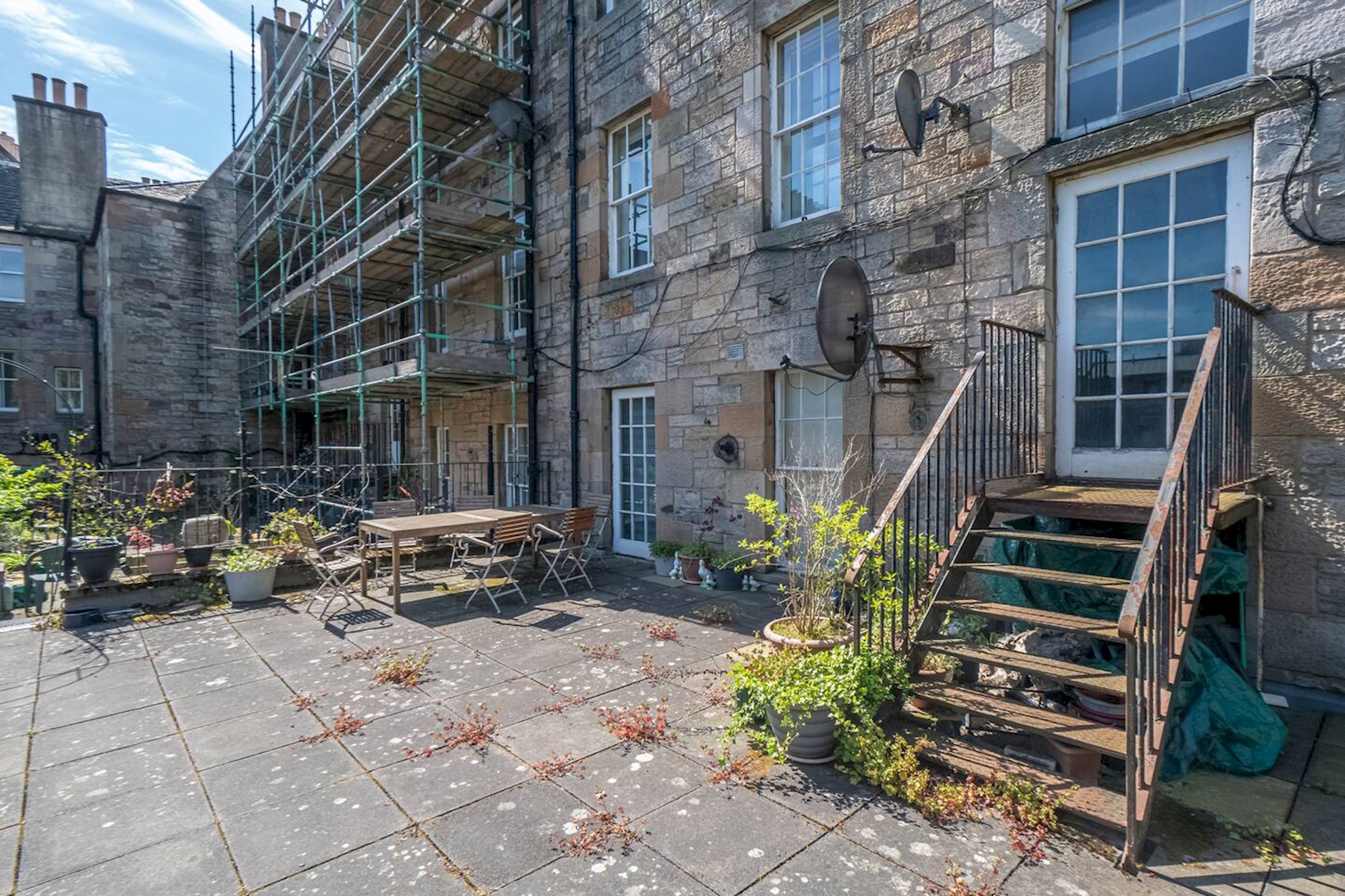 Cosy Flat in Historic Old Town - Pass the Keys in Flat 7, 54 St Mary's Street, EH1 1SX - Property image 20 - VivreStays