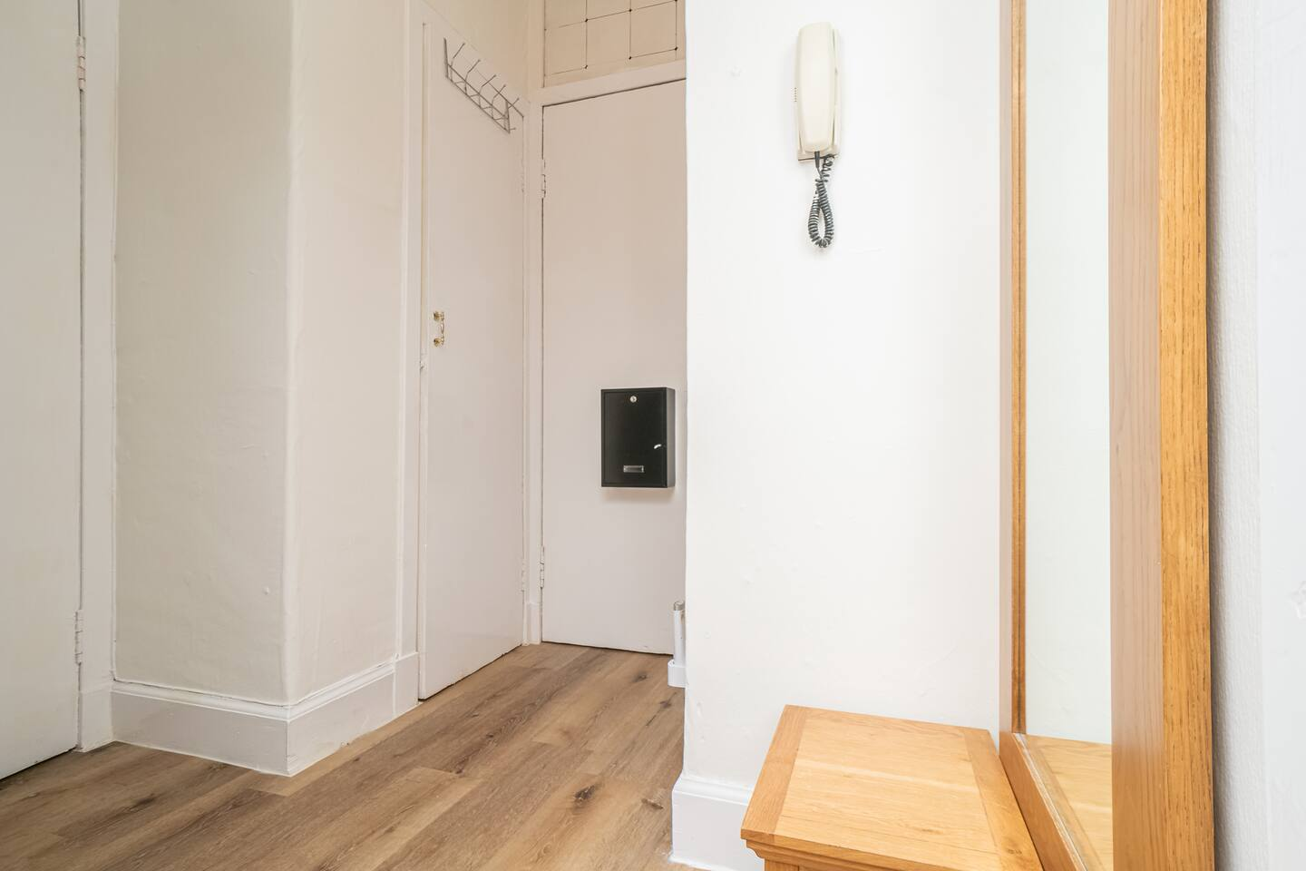 Cosy Flat in Historic Old Town - Pass the Keys in Flat 7, 54 St Mary's Street, EH1 1SX - Property image 24 - VivreStays