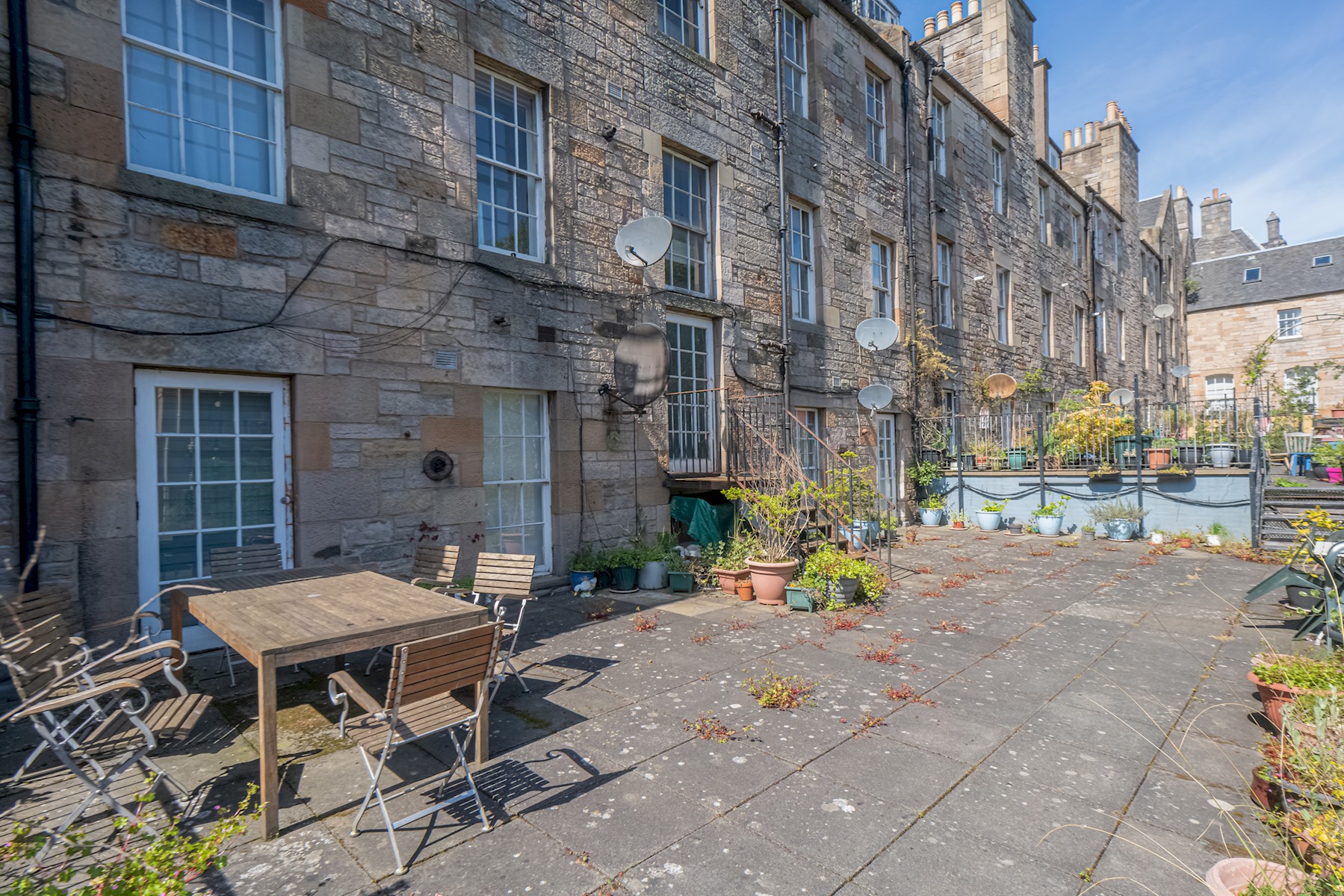 Cosy Flat in Historic Old Town - Pass the Keys in Flat 7, 54 St Mary's Street, EH1 1SX - Property image 21 - VivreStays