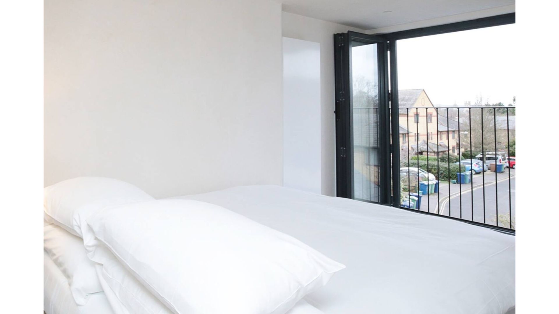 Stunning, Brand New 3BR Home - Central Oxford - Pass the Keys in 61 East Avenue OX4 1XR - Property image 12 - VivreStays
