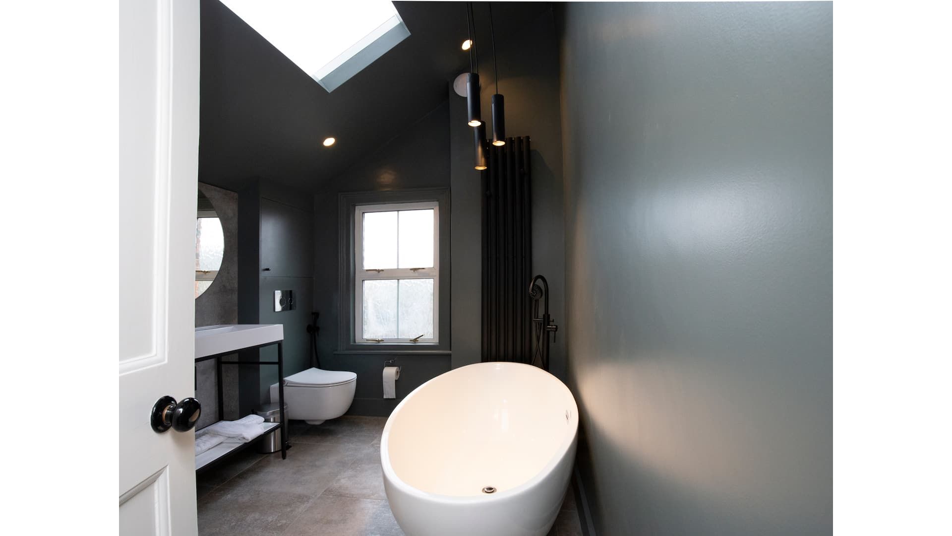 Stunning, Brand New 3BR Home - Central Oxford - Pass the Keys in 61 East Avenue OX4 1XR - Property image 8 - VivreStays