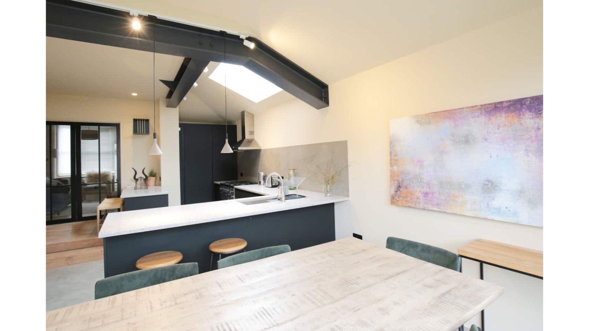 Stunning, Brand New 3BR Home - Central Oxford - Pass the Keys in 61 East Avenue OX4 1XR - Property image 2 - VivreStays