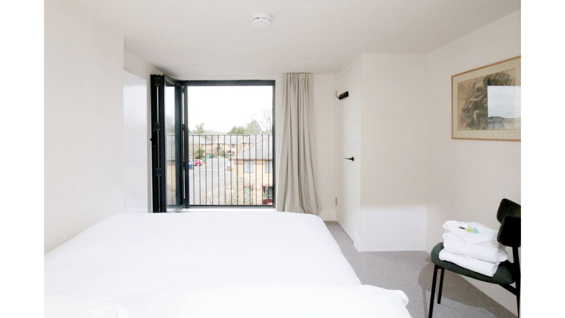 Stunning, Brand New 3BR Home - Central Oxford - Pass the Keys in 61 East Avenue OX4 1XR - Property image 13 - VivreStays