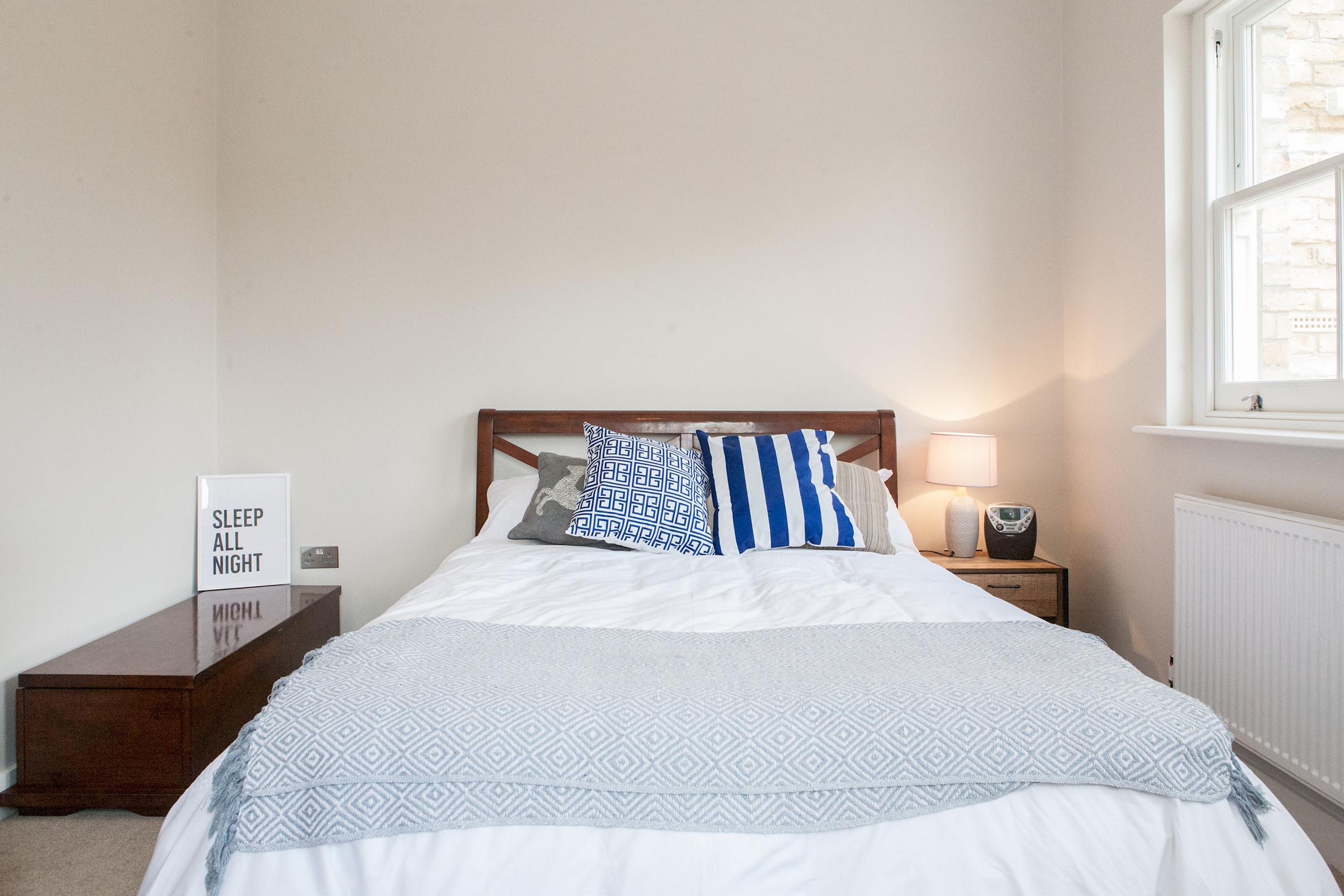 Beautiful 2 bed terrace flat close to Greenwich -  Pass the Keys in Flat 2, 70 Loampit Hill SE13 7SX - Property image 10 - VivreStays
