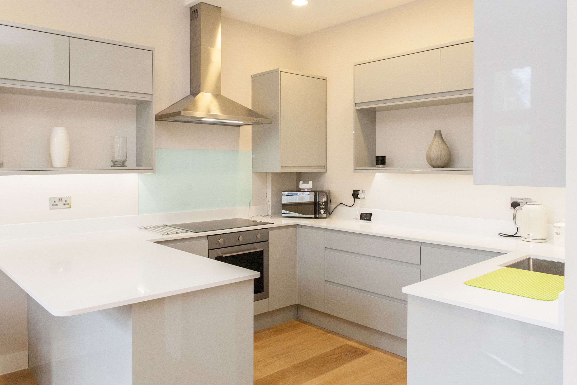 Beautiful 2 bed terrace flat close to Greenwich -  Pass the Keys in Flat 2, 70 Loampit Hill SE13 7SX - Property image 21 - VivreStays